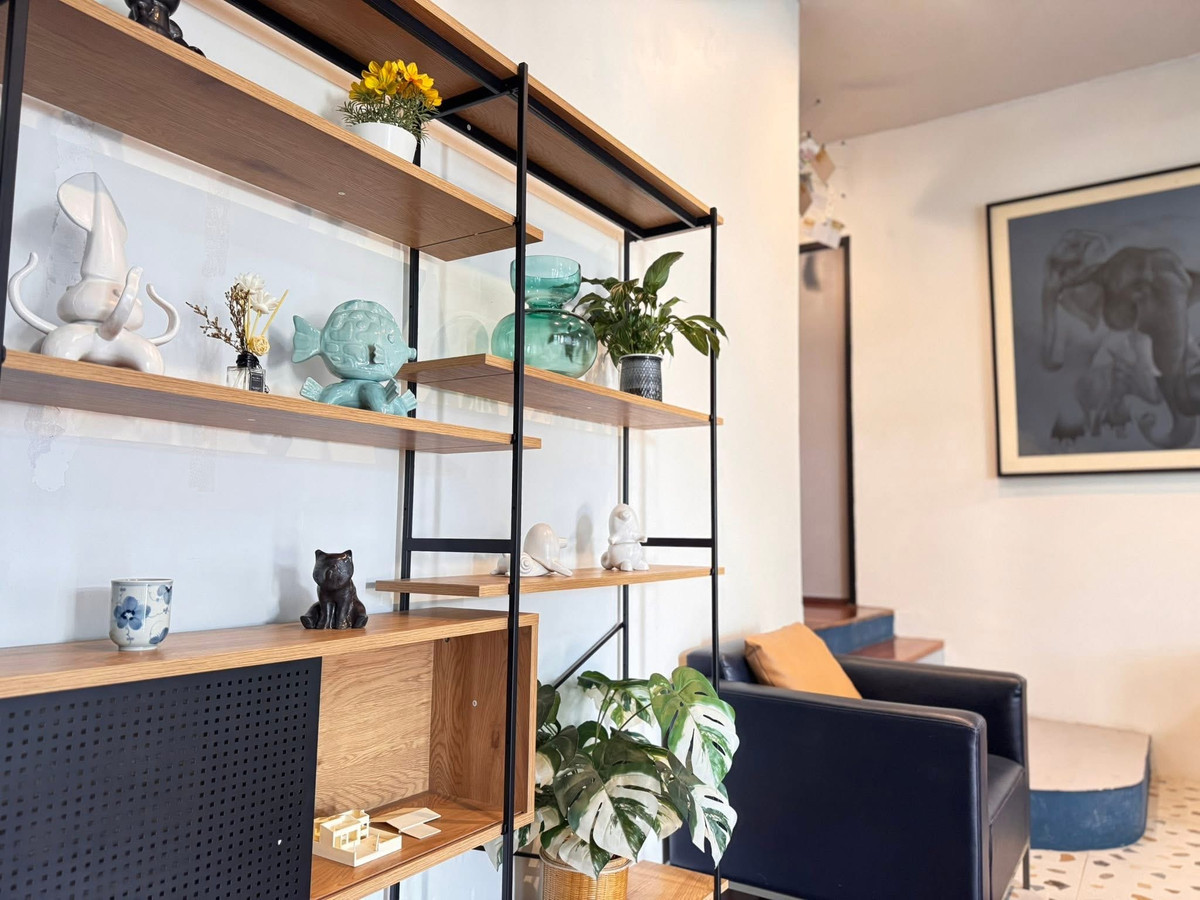 For RentHouseRama5, Ratchapruek, Bangkruai : Resort style detached house for rent, Soi Tiwanon 52, near MRT Samakkhi 200m., near Central Chaengwattana.