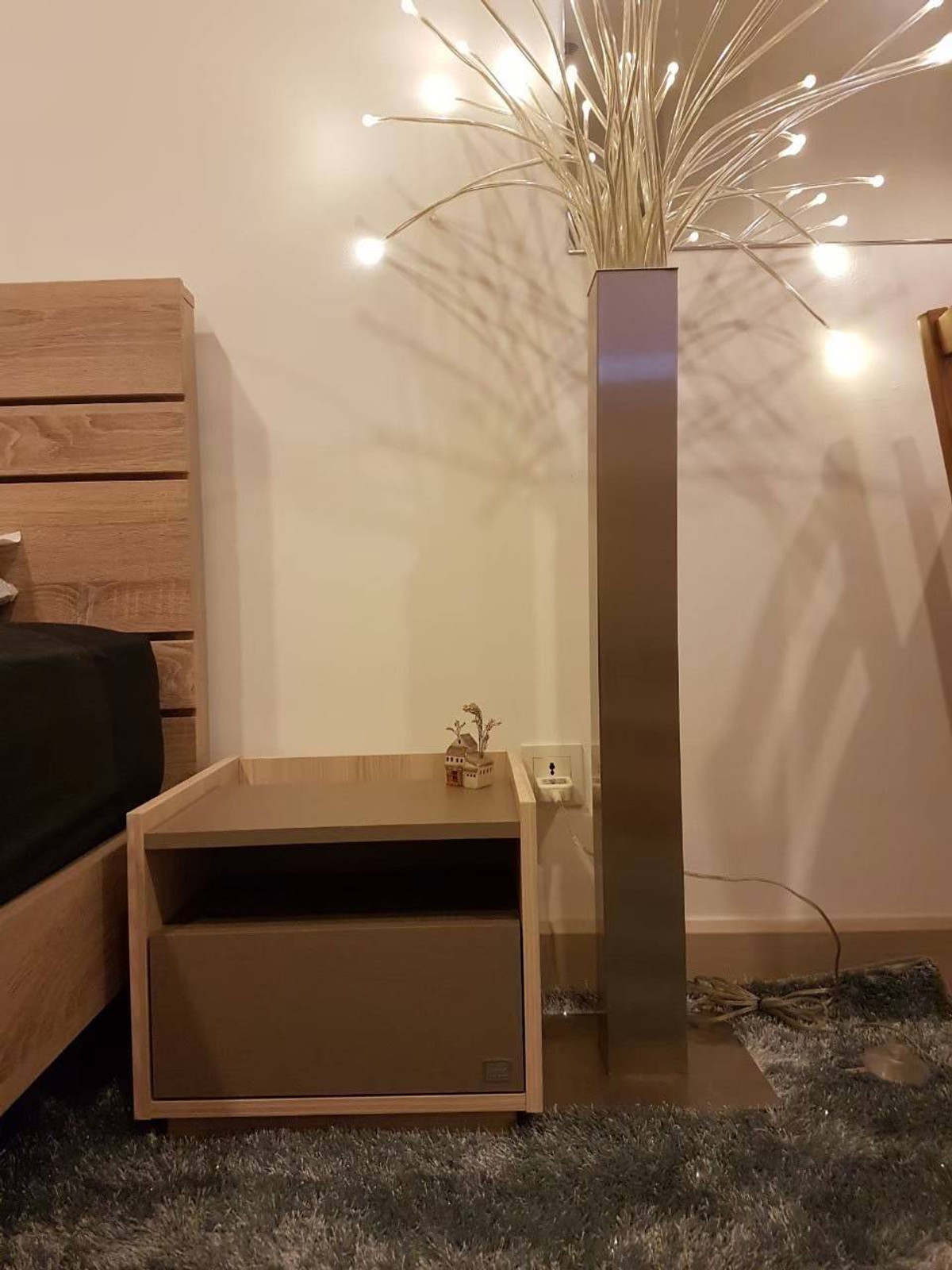 For RentCondoRama9, Petchburi, RCA : !! Beautiful room for rent, Condo Ideo Mobi Rama 9, near MRT rama 9.