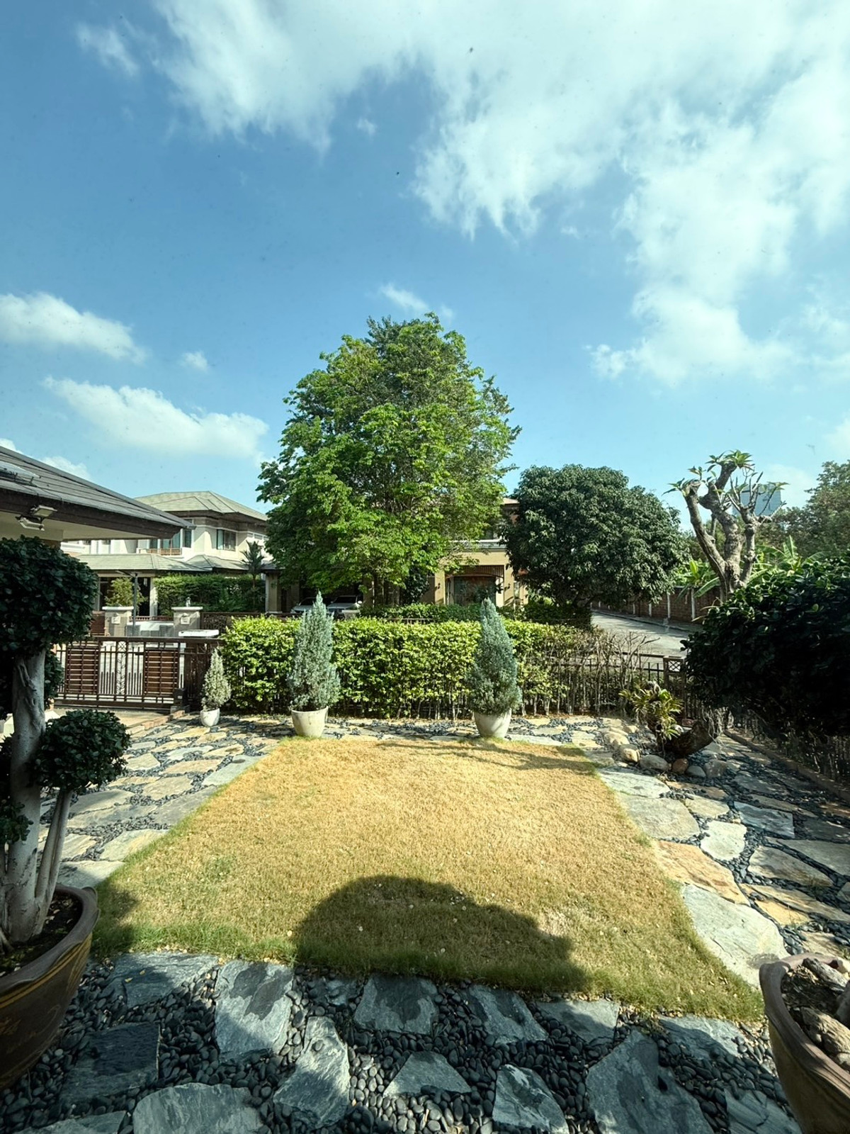 For RentHouseBangna, Bearing, Lasalle : Baan Pitchaya Lasalle Sukhumvit 105