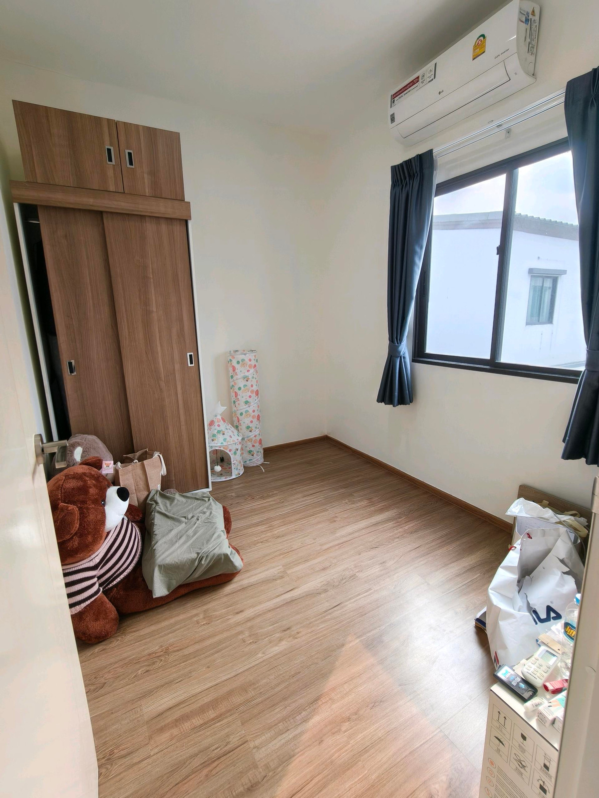 ทาวน์โฮมนวมินทร์ รามอินทรา : ขาย/เช่า ทาวน์โฮม พลีโน่ พหลโยธิน 54/1 ไซส์ใหญ่ 20 ตรว. หลังบ้านกว้าง มีเนื้อที่เยอะขึ้น

✨ บ้านไซส์ใหญ่ 20 ตร.ว. ฟังก์ชันครบ 3 นอน 3 น้ำ | ทำเลเข้า-ออกเมืองสะดวกที่สุด!