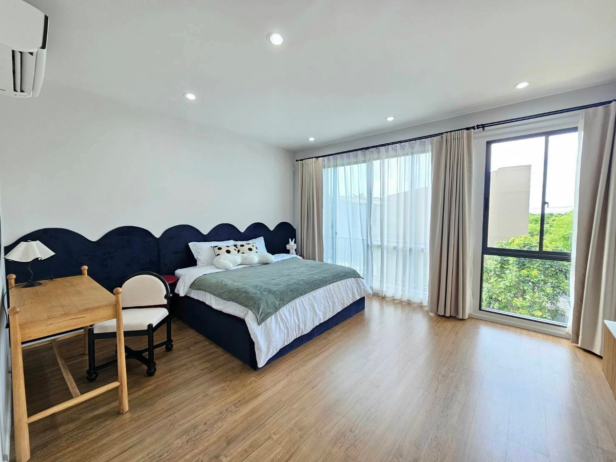 ให้เช่าทาวน์โฮมมีนบุรี-ร่มเกล้า : S04-0108 3-Story Townhome for Rent Baan Klang Muang Rama 9 - Krungthep Kreetha