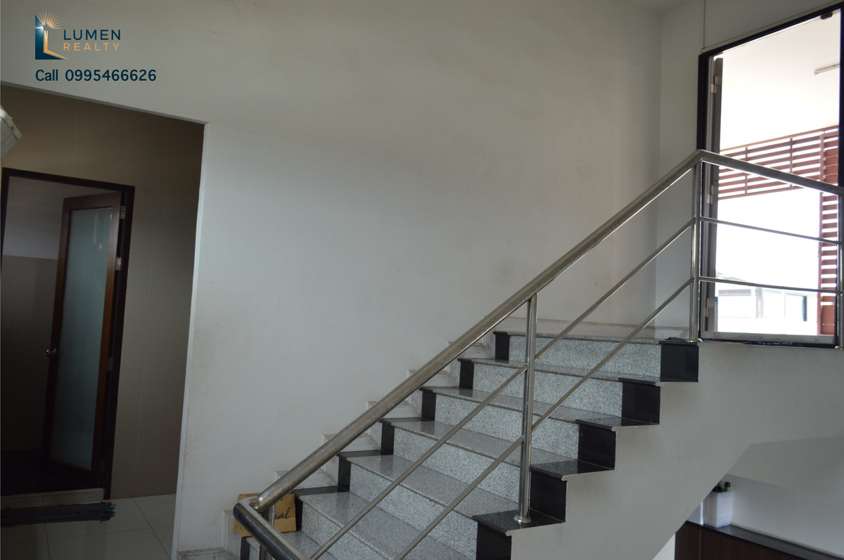 ขายอาคารพาณิชย์นวมินทร์ รามอินทรา : [ขาย-เช่าด่วน!] อาคารสำนักงานหัวมุม ทำเลทองคู้บอน – พื้นที่ใช้สอยยักษ์ 1,700 ตร.ม. ✨🏢