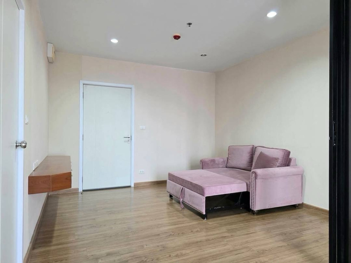 For RentCondoBang Sue, Wong Sawang, Tao Pun : 🔥Rare Item! The Tree Interchange, 1 bedroom, city view + 1 car parking space, the best value in this area.