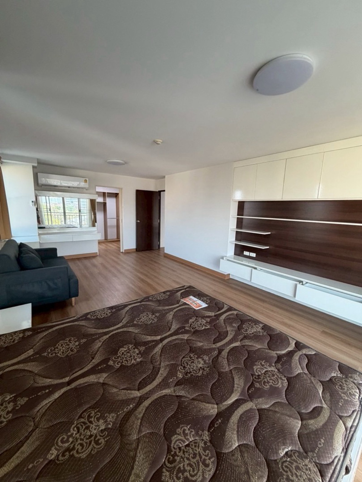 For RentCondoRama 8, Samsen, Ratchawat : Hot price for rent Baan Samsen (Baan Samsen) large room 76 sq m. 🔥🔥