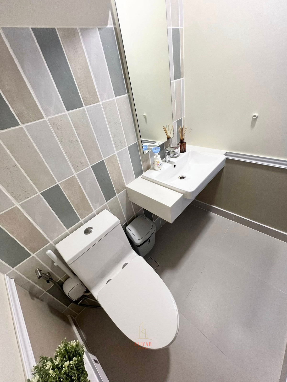 ให้เช่าบ้านบางนา แบริ่ง ลาซาล : RH040226 ให้เช่า บ้าน 2 ชั้น 3 ห้องนอน at Villaggio 3 ศรีนครินทร์-บางนา (บางนาตราด กม.5)ใกล้ MEGA บางนา