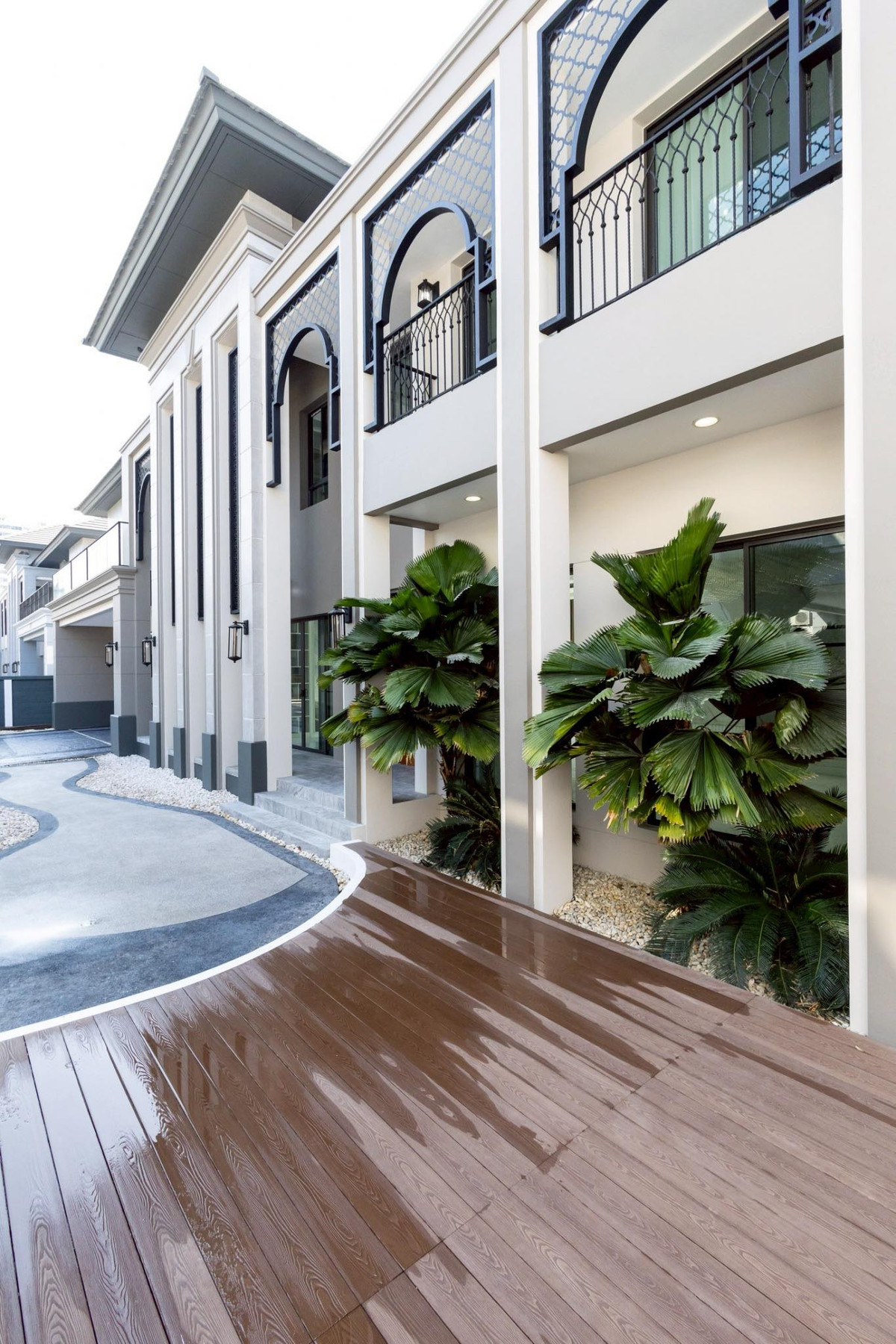 ขายบ้านสมุทรปราการ สำโรง : แกรนด์ บางกอก บูเลอวาร์ด ศรีนครินทร์ / 5 ห้องนอน (ขาย), Grand Bangkok Boulevard Srinakarin / 5 Bedrooms (FOR SALE) FON283