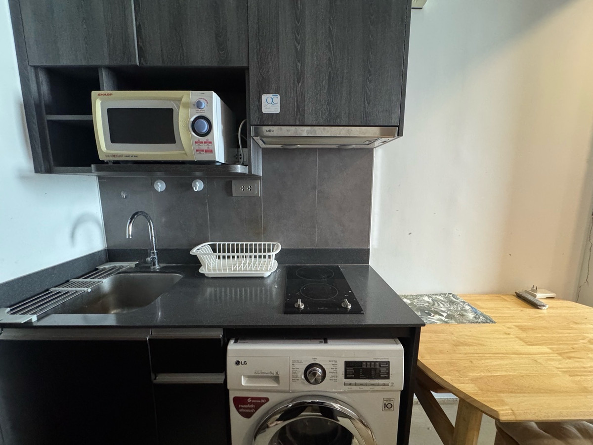 For RentCondoSiam Paragon ,Chulalongkorn,Samyan : Condo for Rent in Prime Location
✨Ashton Chula-Silom – Beautiful Room, Ready to Move In! 🛏️1Bed 34 sq.m. 26k/M
☎️Phat 064-642-8664
☎️Nui 094-624-2014