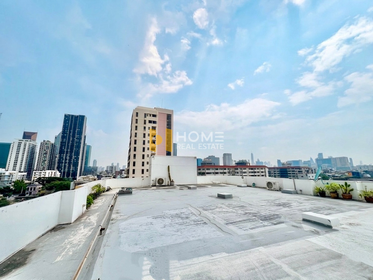 ขายอารีย์ อนุสาวรีย์ : 🔥 HOT DEAL อพาร์ตเมนต์ 5 ชั้น ใจกลางอารีย์ ห้องกว้างวิวดี / อพาร์ตเมนต์ 5 ชั้น ซอยอารีย์ 5 / 20 ห้องนอน (ขาย), Apartment Soi 5 floors Ari 5 / 20 Bedrooms (FOR SALE) BNS006