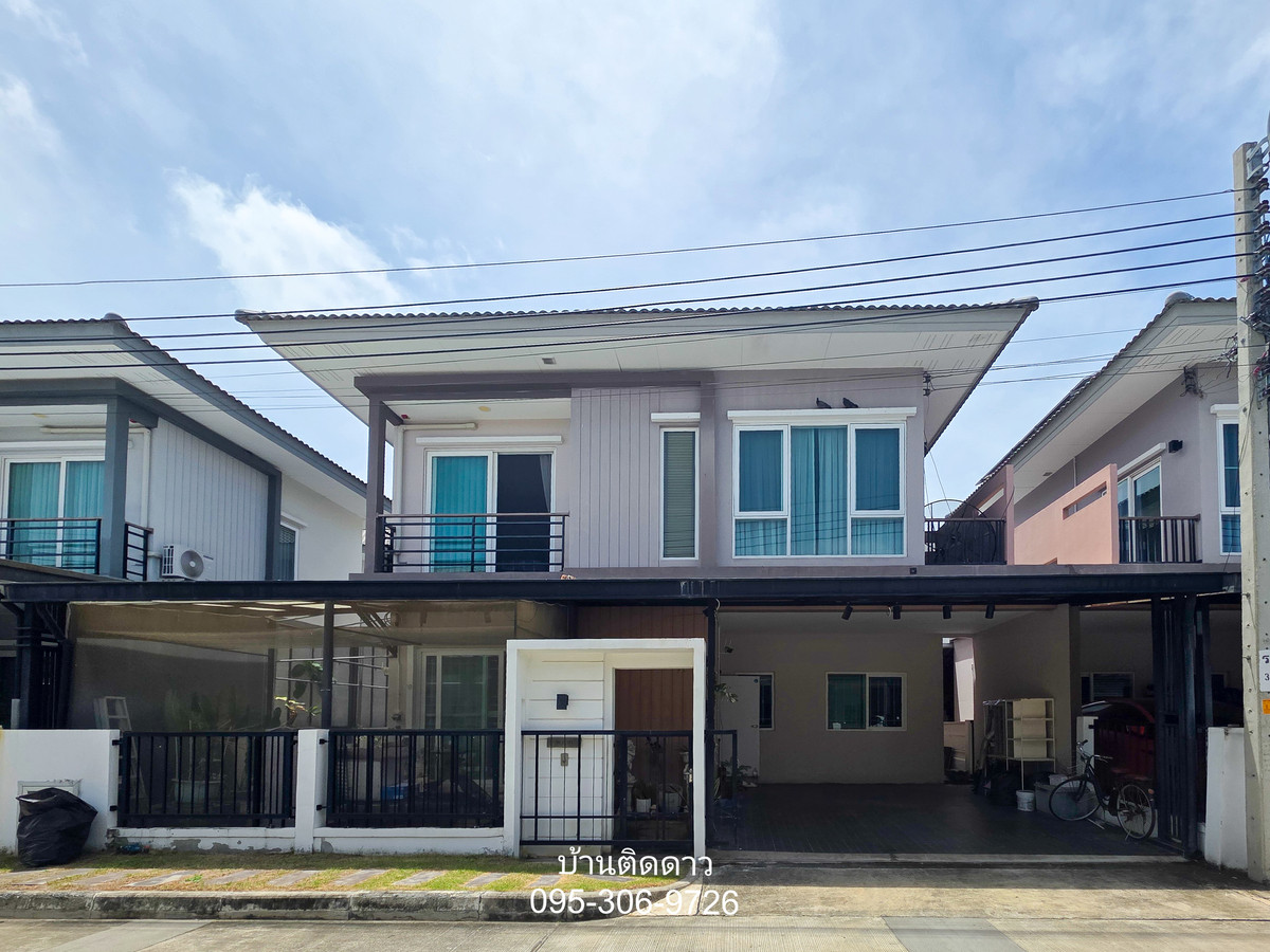 ขายราษฎร์บูรณะ สุขสวัสดิ์ : บ้านแฝดพร้อมอยู่ Q District สุขสวัสดิ์-วงแหวนพระราม3 ใกล้ถนนสุขสวัสดิ์ งบเพียง 4.5 ล้าน 