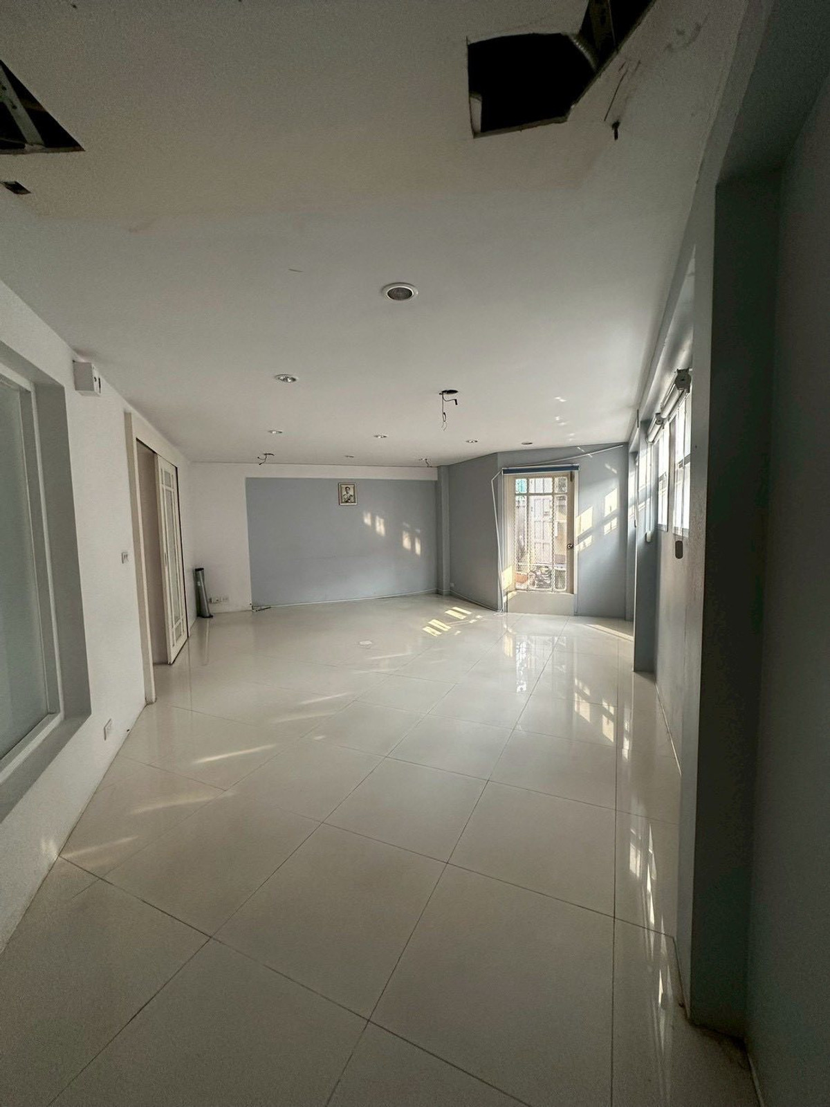 ให้เช่าบ้านโชคชัย4 ลาดพร้าว71 : ᚱ ให้เช่า โฮมออฟฟิศ ✅ห้องทำงาน 4–5 ห้อง 151 ตร.ว. 🔥ที่จอดรถ 8–10 คัน🔥บ้านเดี่ยว 2 ชั้น เดินเพียง 2 นาทีถึง MRT ลาดพร้าว