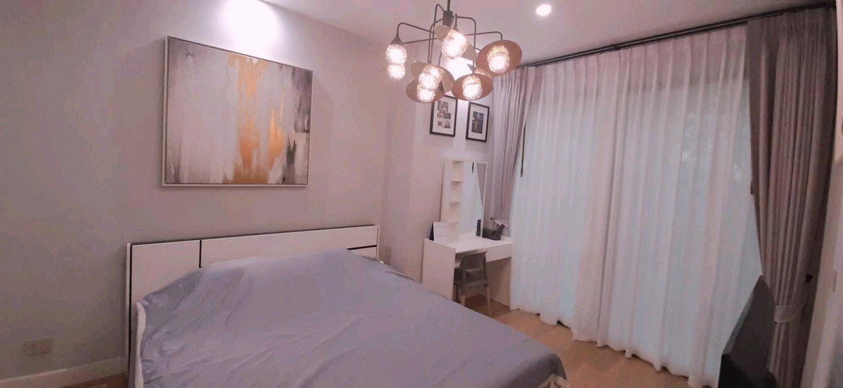 For RentHouseYothinpattana,CDC : Luxury 3-story house, 8 bedrooms, fully furnished, beautifully decorated, for rent in Yothin Phatthana-Ramindra area, near Crystal Design Center (CDC), only 2.3 km.