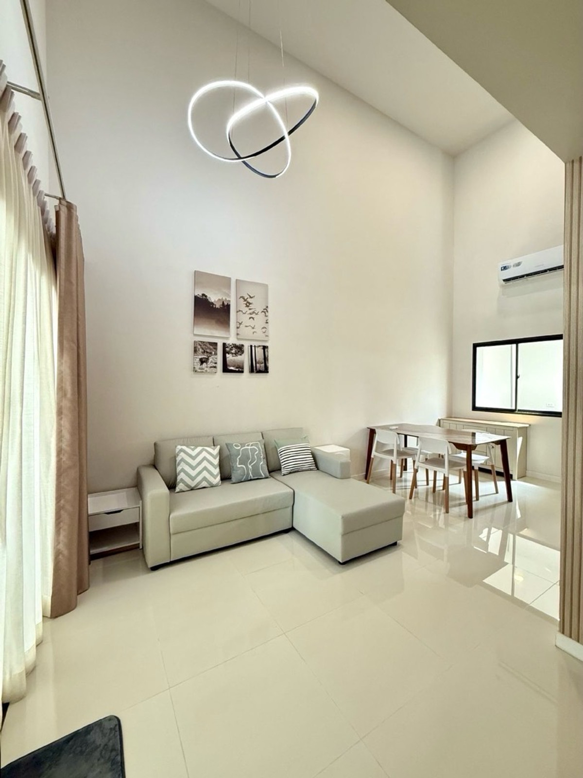 ให้เช่าทาวน์โฮมบางนา แบริ่ง ลาซาล : 🌟ให้เช่าทาวน์โฮมหลังมุม อัลติจูด คราฟ บางนา 3 ชั้น 3 ห้องนอน 3 ห้องน้ำ ตกแต่งสวย ทำเลดี ใกล้ เมกาบางนา💥ค่าเช่า 35,000 บาท/เดือน