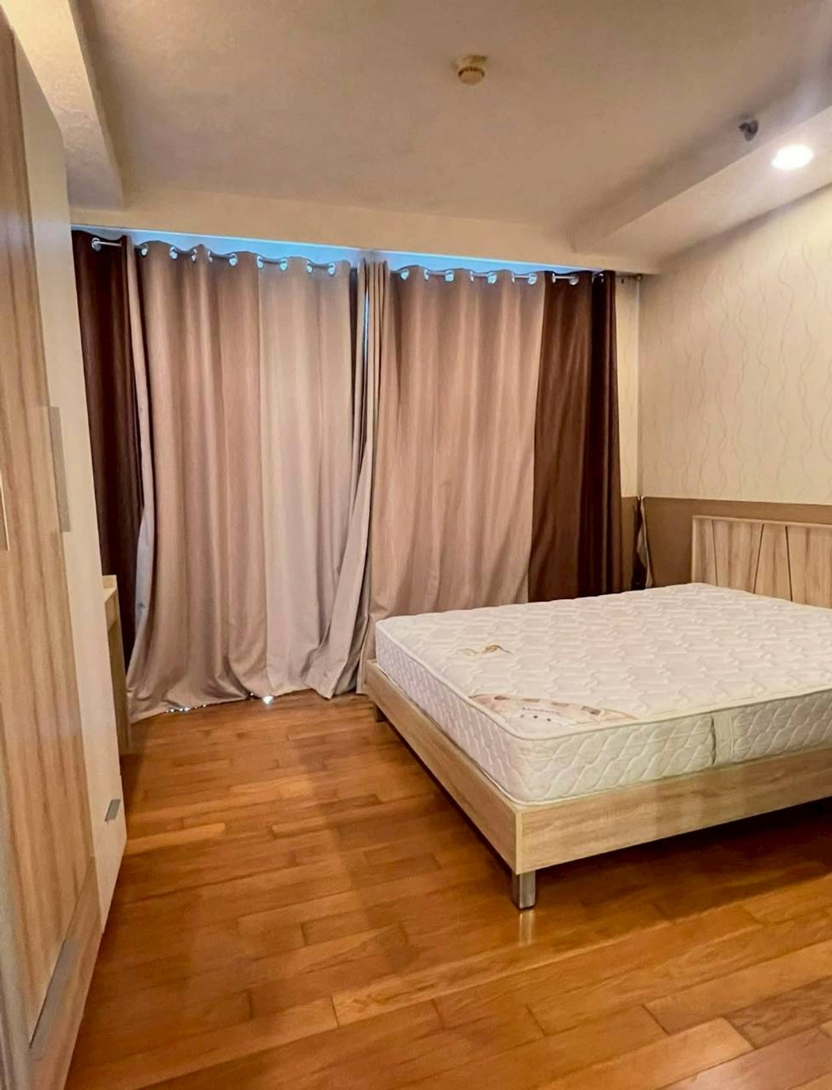 For RentCondoLadprao, Central Ladprao : ✅ LNL131 ✅ Line : @p2nproperty