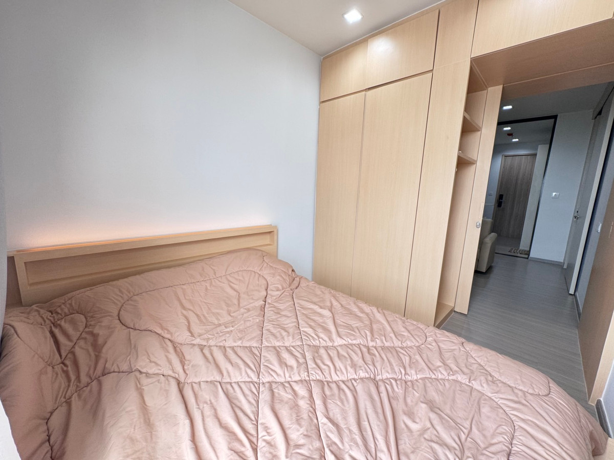 For RentCondoThaphra, Talat Phlu, Wutthakat : Special price, only here, Life Sathorn Sierra, 2 bedrooms, open view, for rent only 19,000/month.