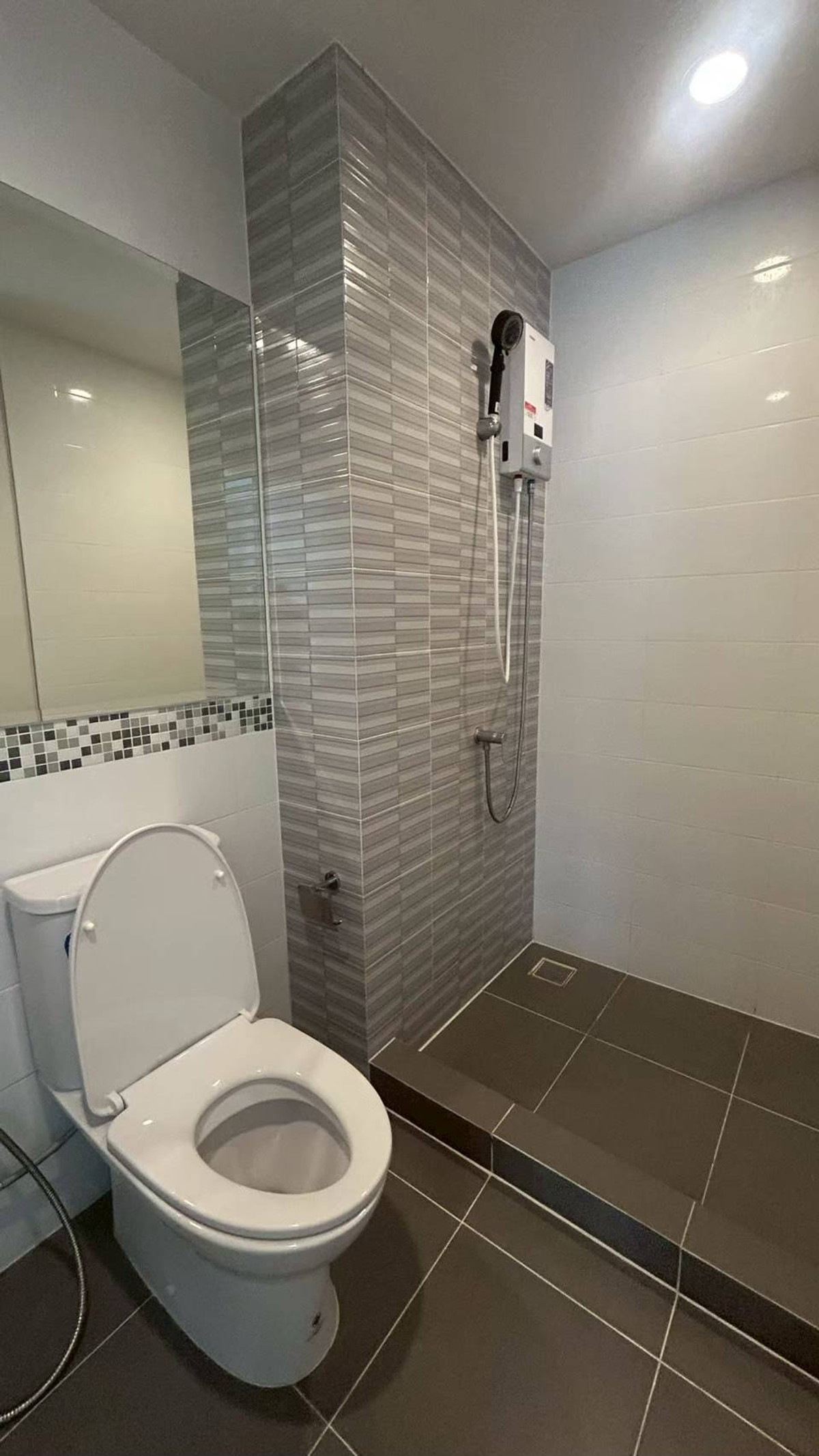 ให้เช่าทาวน์โฮมนวมินทร์ รามอินทรา : ให้เช่าทาวน์โฮม บ้านกลางเมือง รามอินทรา เฟอร์ครบ ใกล้รถไฟฟ้า MRT คู้บอน และแฟชั่นไอซ์แลนด์