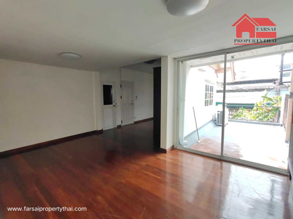 For RentHouseOnnut, Udomsuk : 2-storey detached house for rent, area 120 square meters, 4 bedrooms, 4 bathrooms, air conditioning, fully furnished, Sukhumvit Road 103, Soi Udomsuk, near Central Bangna, rental price 28,000 baht/month ( I want to work with you for a long time. 081-732-9