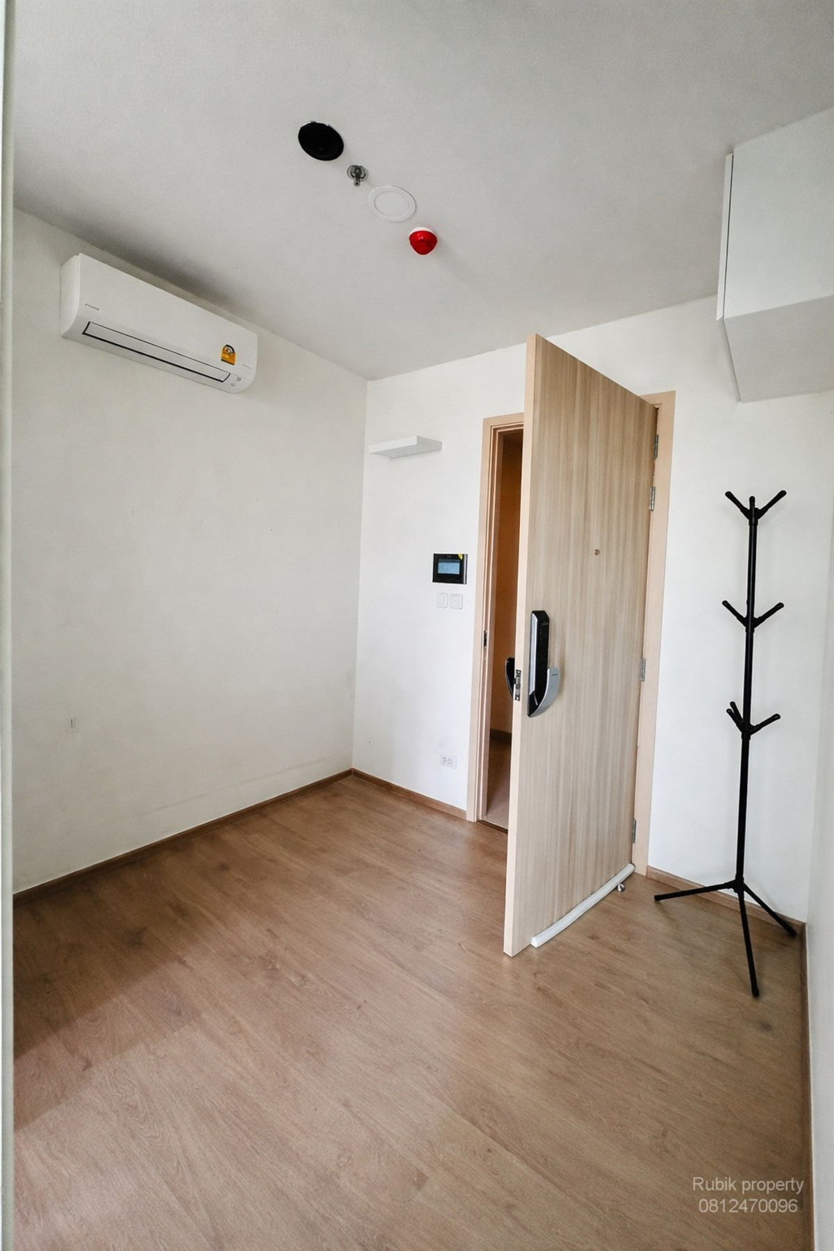 For RentCondoKasetsart, Ratchayothin : 🏙 **Condo for rent Chewathai Kaset–Nawamin**RB1832 Ready to move in, good location, near BTS Senanikom 🚄✨