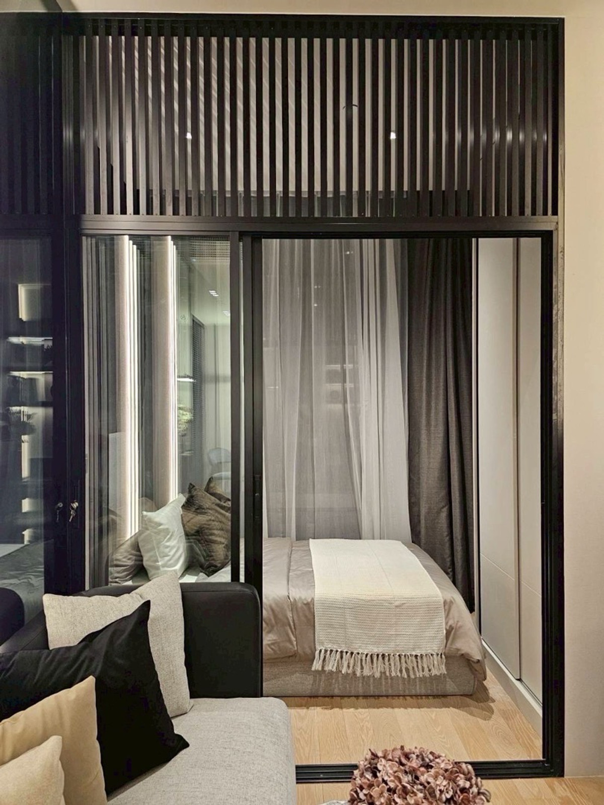 ขายคอนโดสีลม ศาลาแดง บางรัก : ห้องแบบนี้ “หลุดแล้วหลุดเลย” ไม่มีสำรอง ⚡
🔥Rare Item 2Bed 49sq.m. 💰10.72MB.
📞Phat 064-642-8664