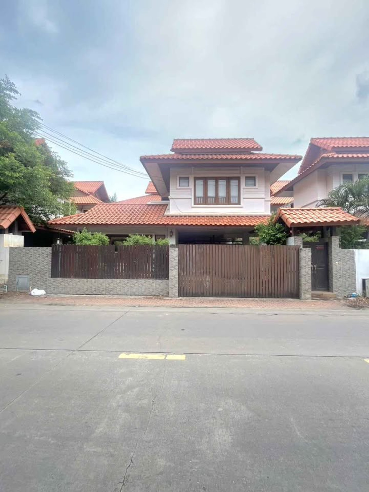 For RentHouseNonthaburi, Bang Yai, Bangbuathong : Single house Ratchapruek - Kanjana Bang Yai