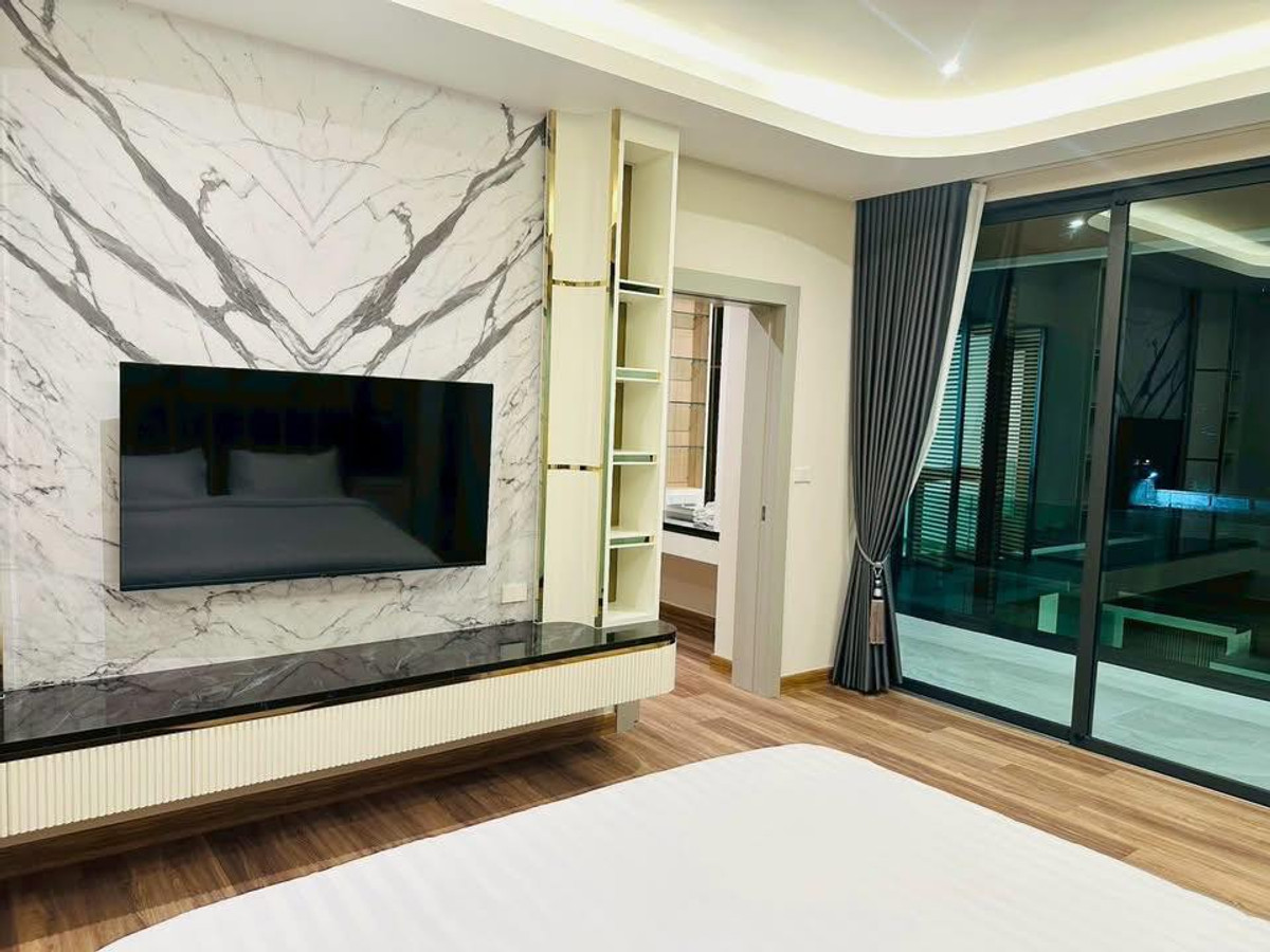 For RentPattaya, Bangsaen, Chonburi : Luxurious pool villa house for rent Near Jomtien Beach, Pattaya