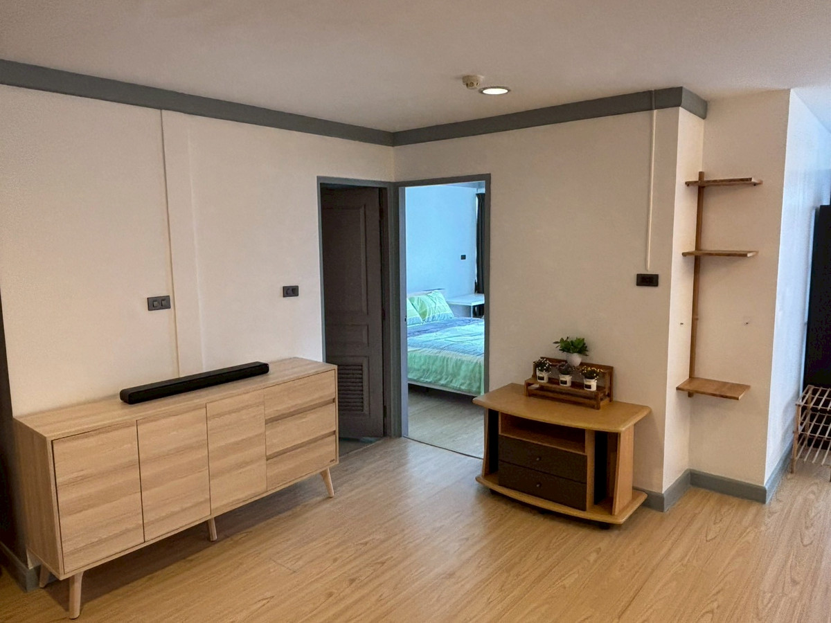 For RentCondoSukhumvit, Asoke, Thonglor : 🌆✨ Condo for Rent at The Waterford Diamond Sukhumvit 30/1 – Corner Unit with Stunning City View Bright, airy space with full natural light and a private balcony to enjoy the skyline every day 🫶