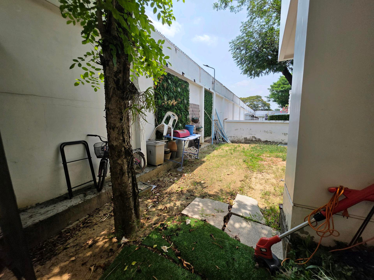 ให้เช่าบ้านลาดกระบัง สุวรรณภูมิ : บ้านเดี่ยว มัณฑนา 2 วงแหวน-อ่อนนุช (Mantana 2 Wongwaen-Onnut)