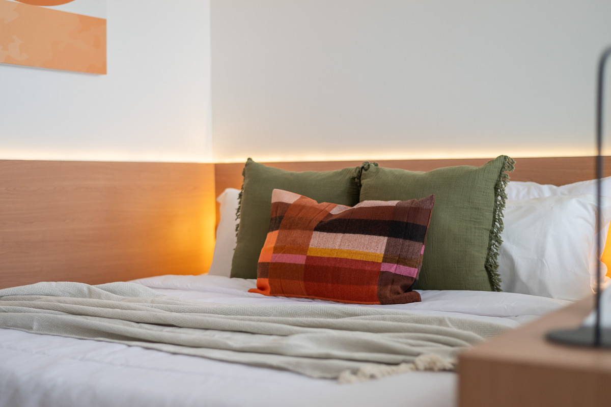 ขายคอนโดลาดพร้าว เซ็นทรัลลาดพร้าว : 🚀 The issara Ladprao - 34ตรม. สตูดิโอ รีโนเวทใหม่ 092-545-6151 (ทีม)