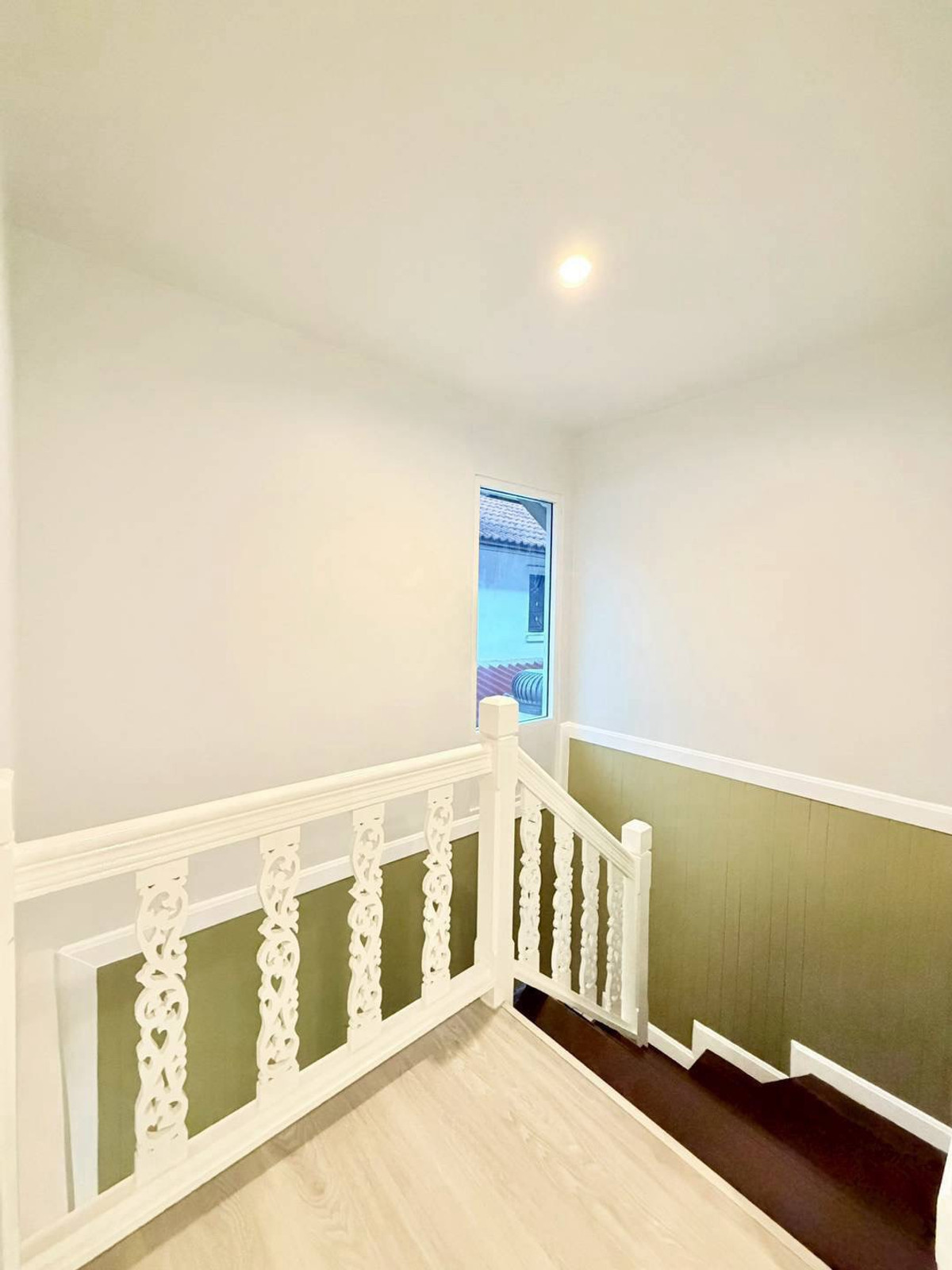 ขายทาวน์โฮมนนทบุรี บางใหญ่ บางบัวทอง : ขายทาวน์เฮ้าส์พฤกษา 3 วัดลาดปลาดุก 18 ตร.ว. หน้ากว้าง 6 ม. ต้นสายรถตู้ ฟรีโอน