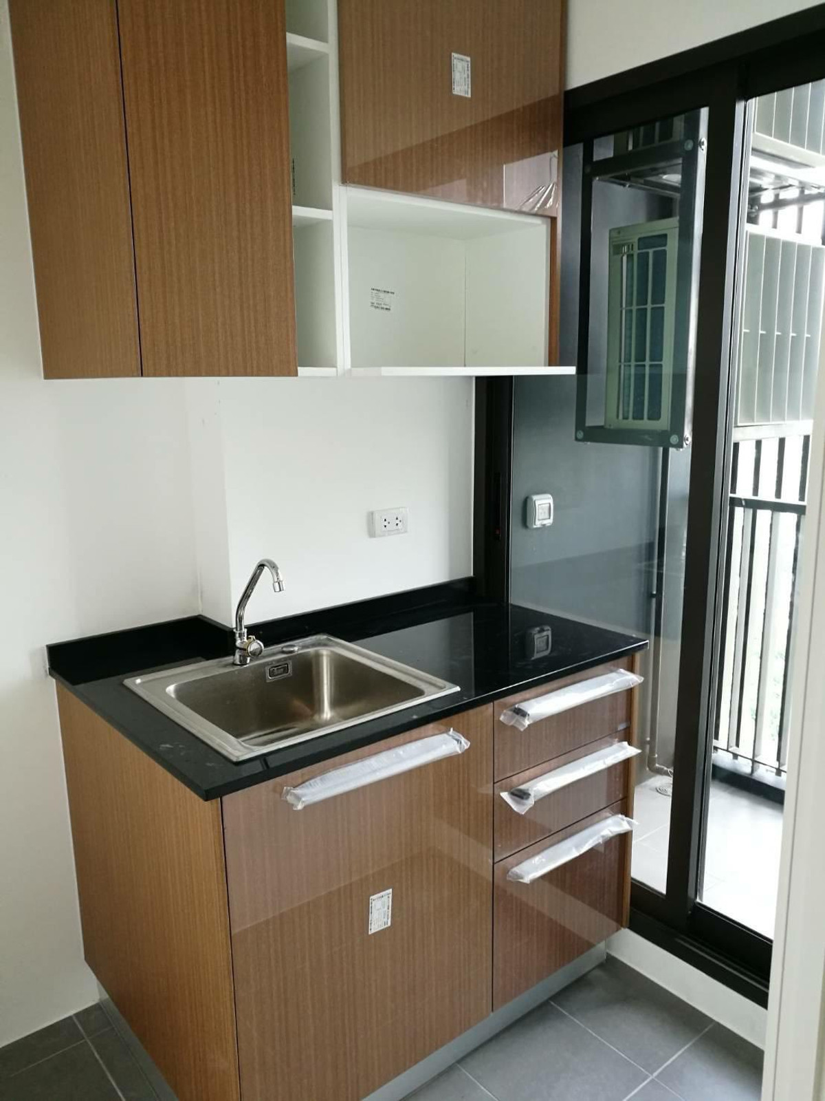 ให้เช่าคอนโดปิ่นเกล้า จรัญสนิทวงศ์ : ⭐️ The Tree RIO BangAor Station ⭐️ห้องขนาด31ตร.ม วิวแม่น้ำเจ้าพระยา สิ่งอำนวยความสะดวกครบ