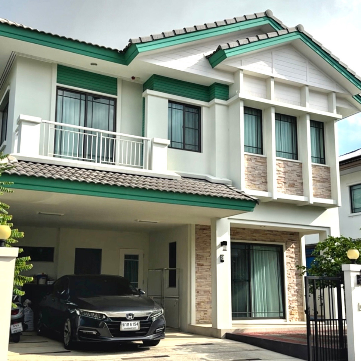 ขายบ้านนวมินทร์ รามอินทรา : ขายบ้านโครงการคุณภาพ วิวทะเลสาบ บรรยากาศดี 