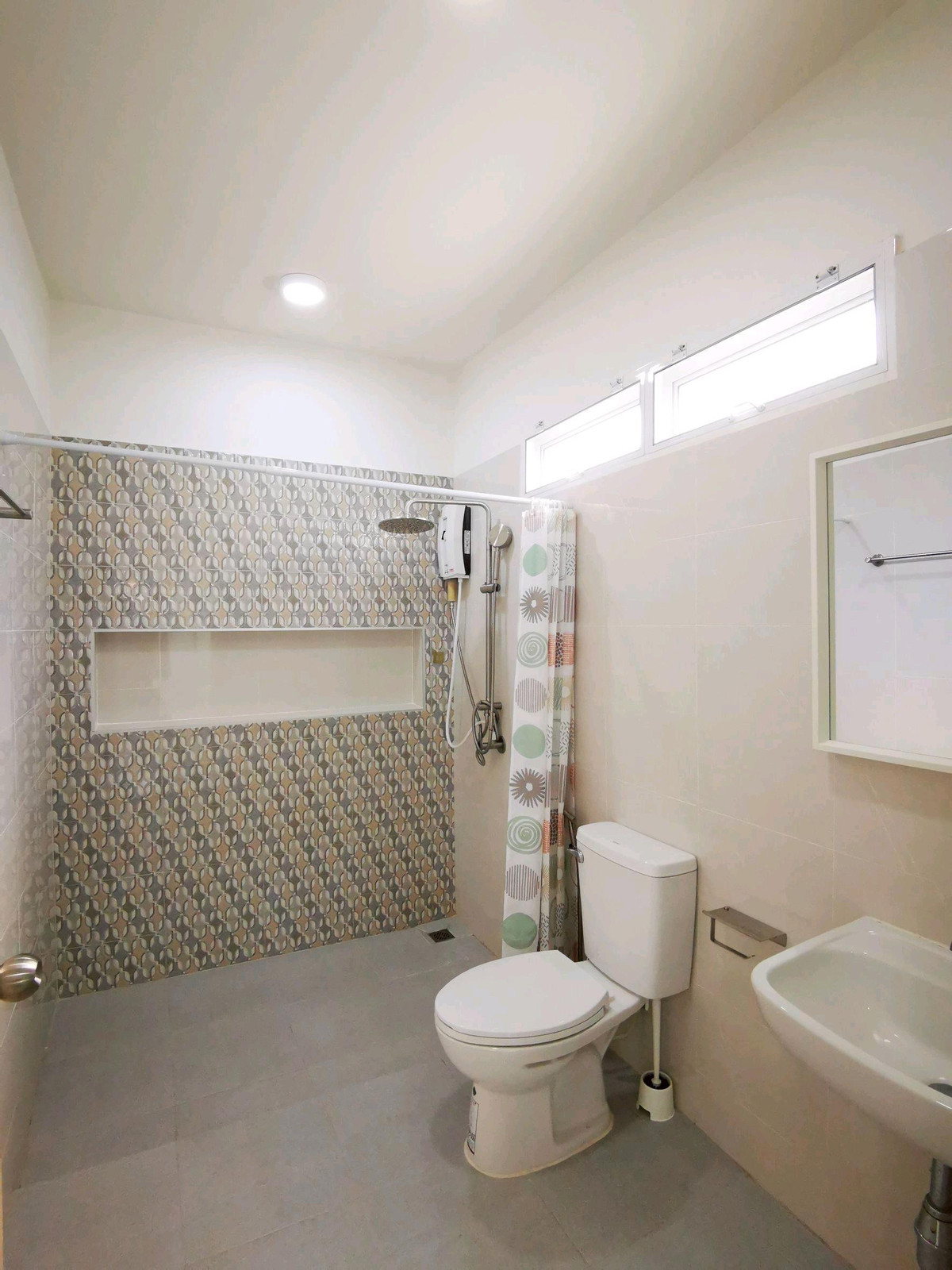 ให้เช่าบ้านรัชดา ห้วยขวาง : บ้านเดี่ยวห้วยขวาง สุทธิสาร รีโนเวท เหมือนปลูกใหม่ 