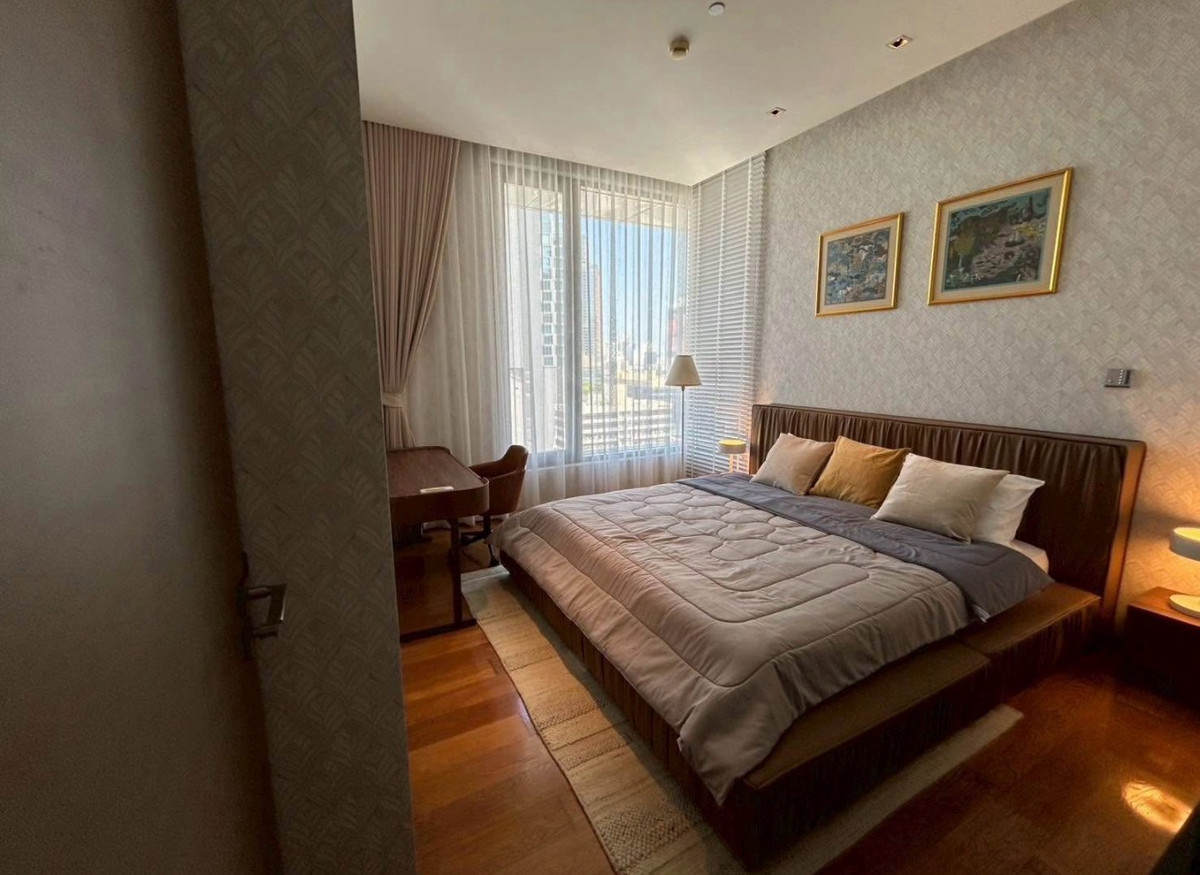 ขายคอนโดสีลม ศาลาแดง บางรัก : คอนโดวิวสวนลุมพินีแบบหายาก Freehold กลางศาลาแดง ทำเล CBD ดีมานด์สูง ใกล้ BTS ศาลาแดง  และ MRT ลุมพินี
