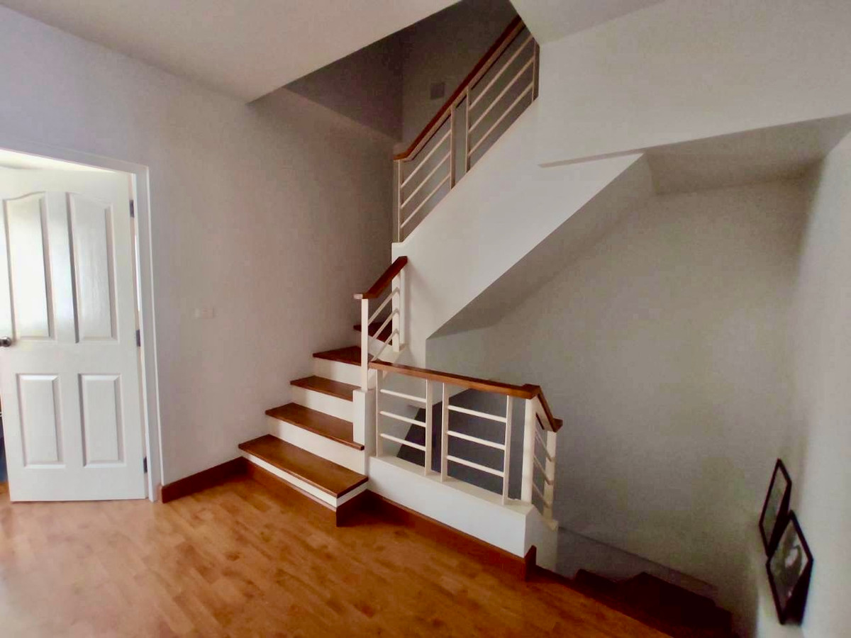 ขายทาวน์โฮมอ่อนนุช อุดมสุข : คาซ่า ซิตี้ สุขุมวิท 101/1 / 3 ห้องนอน (ขาย), Casa City Sukhumvit 101/1 / 3 Bedrooms (FOR SALE) GNG033