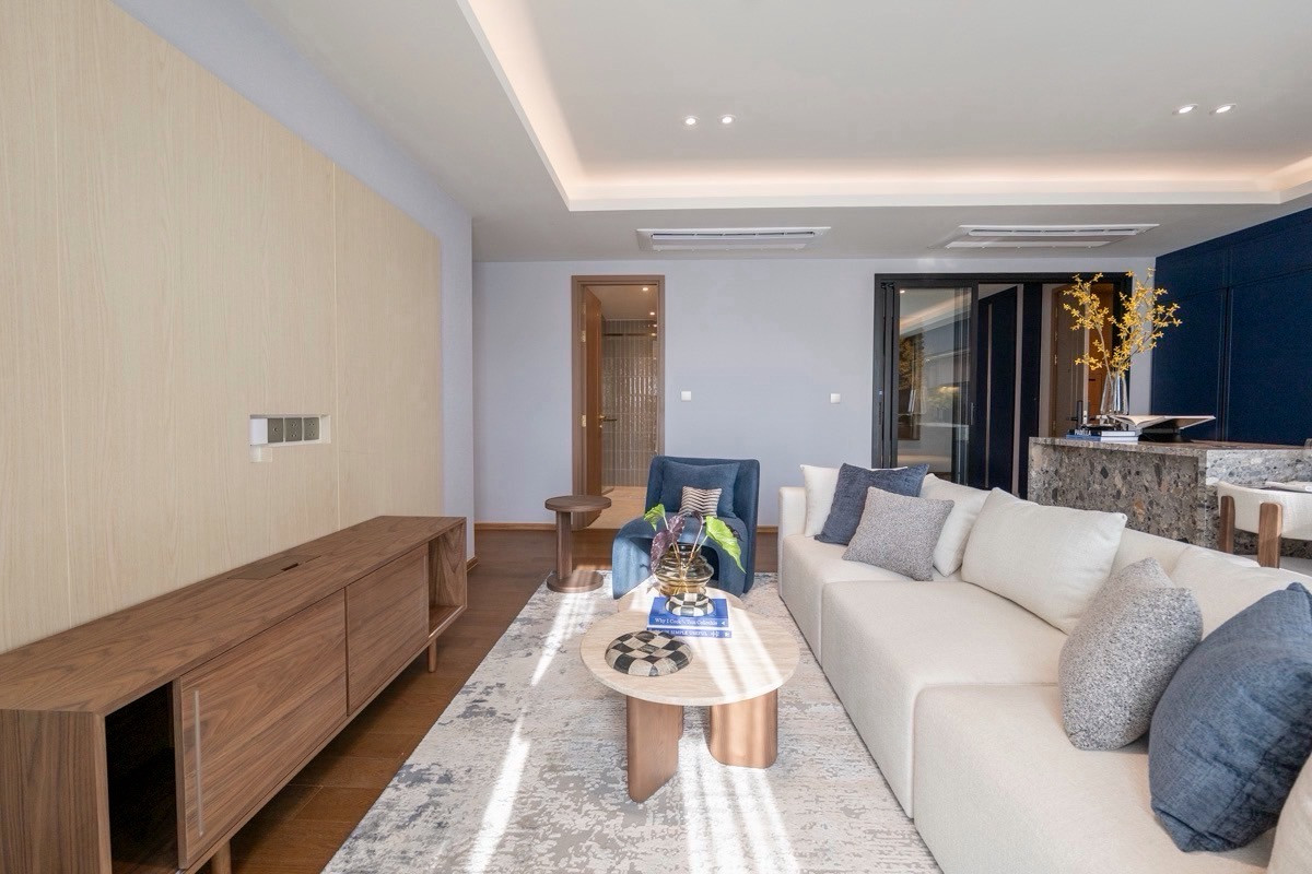 ให้เช่าคอนโดสุขุมวิท อโศก ทองหล่อ : For Rent Via 34