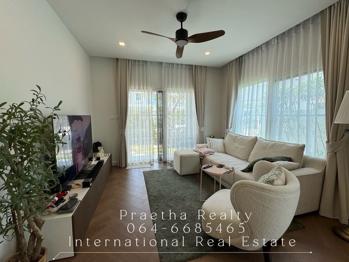 ให้เช่าบ้านบางนา แบริ่ง ลาซาล : ให้เช่าด่วน บ้านเดี่ยว ทำดีมาก วิลลาจิโอ2 ศรีนครินทร์-บางนา กม.7 ใกล้เมบางนาเพียง5นาที ราคาเพียง55,000บาท ราคานี้หายากมาก ตกแต่งสวยมาก ค่ะ 
3นอน3น้ำ 137 ตรม