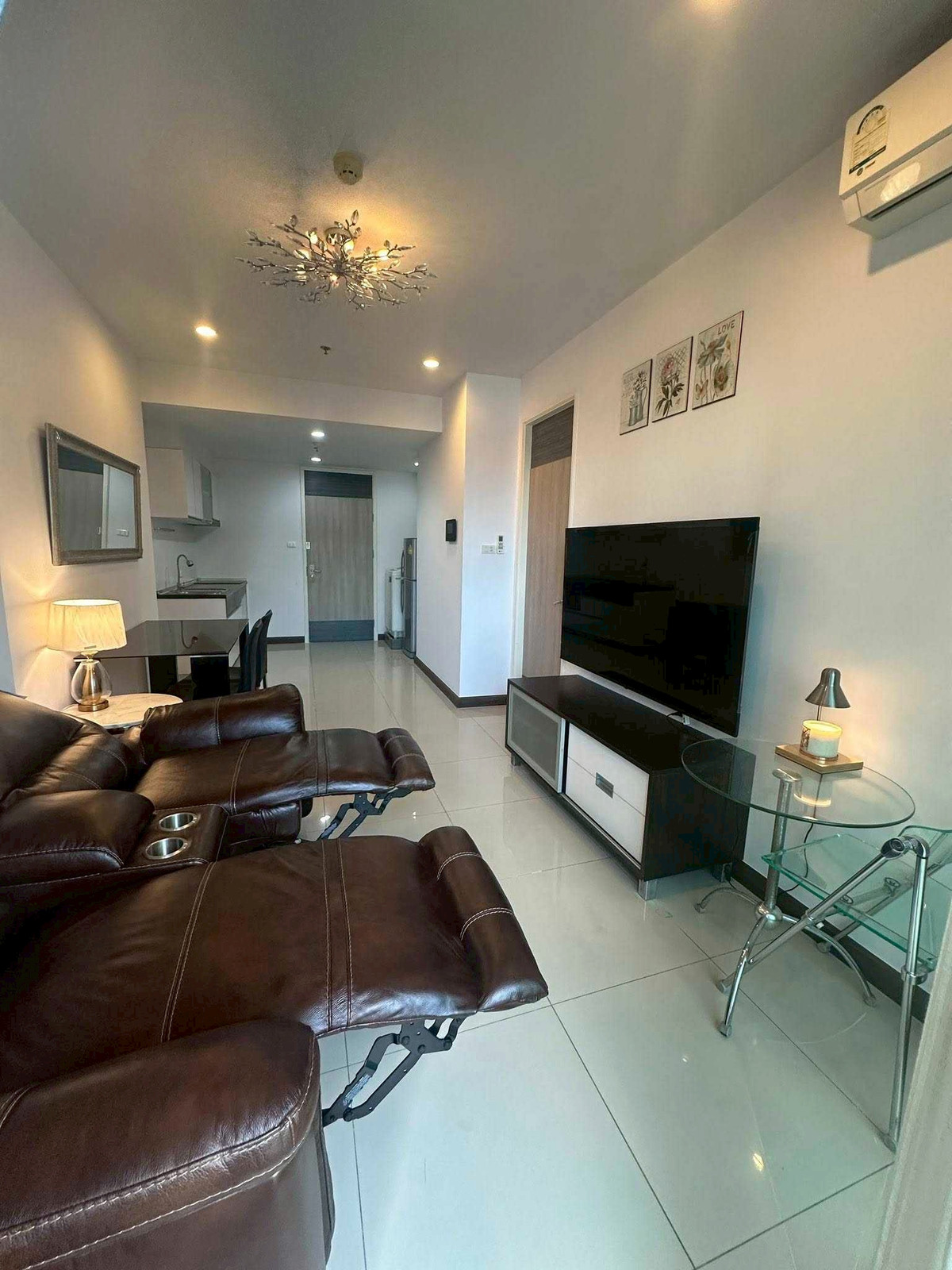 For RentCondoRama9, Petchburi, RCA : 💎 GT16245 | Condo Supalai Premier @ Asoke, convenient travel, near MRT, there is a shuttle, fully furnished, ready to move in.