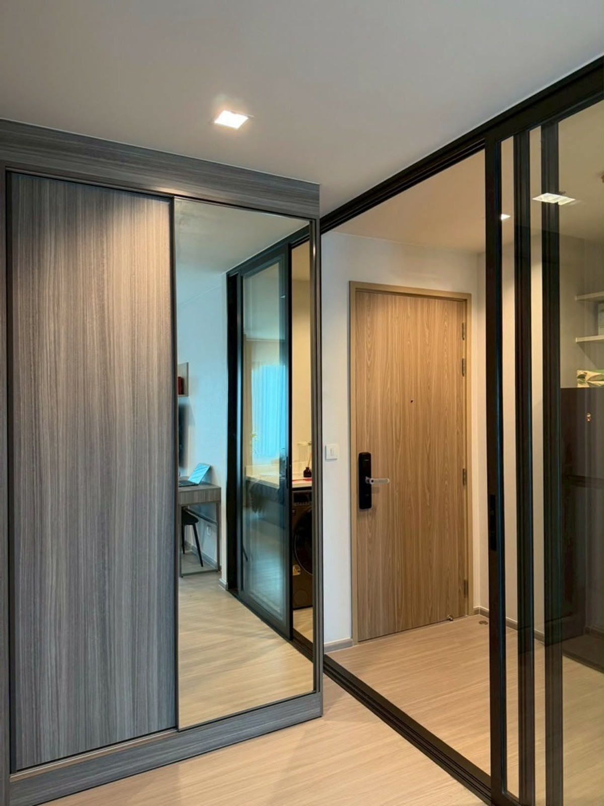 ให้เช่าคอนโดท่าพระ ตลาดพลู วุฒากาศ : ⭐️Life Sathorn Sierra⭐️ห้องราคาดี ชั้นสูง ใหม่มาก พร้อมย้าย⚡️✨