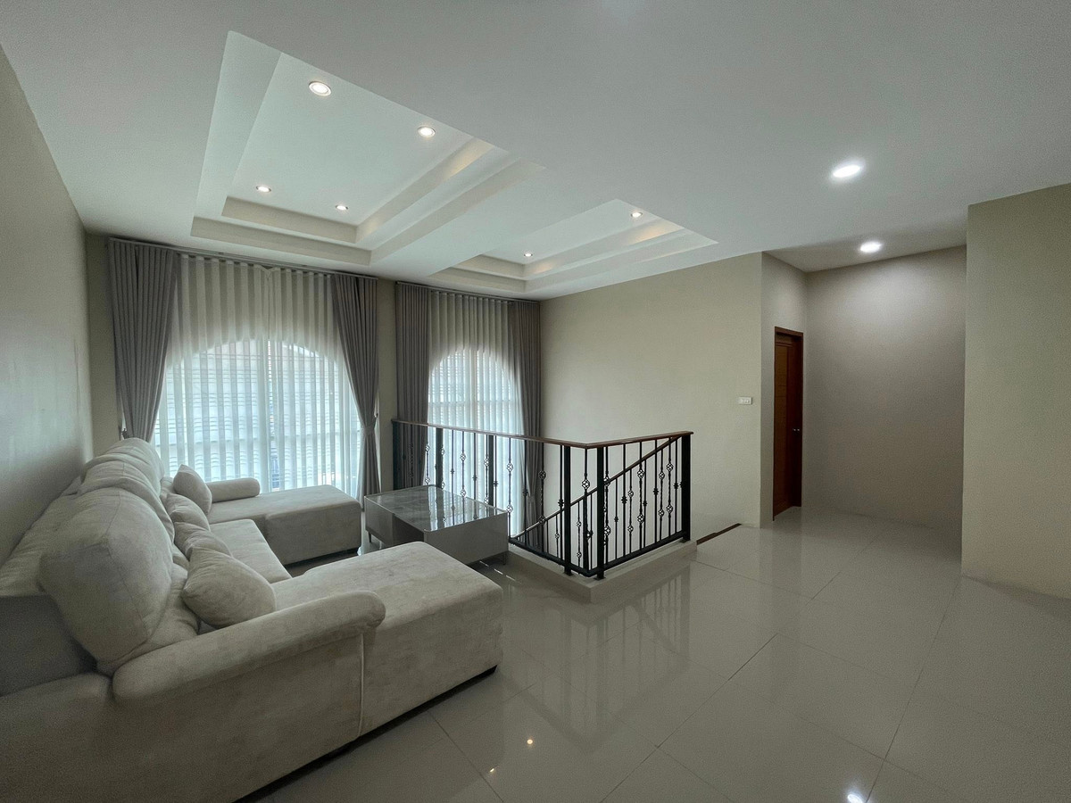 ให้เช่าบ้านนวมินทร์ รามอินทรา : ᚱ ให้เช่า บ้านเดี่ยว 🔥5 ห้องนอน 1 ห้องแม่บ้าน🔥 บ้านสวนเนรมิตร (ออเงิน-รามอินทรา) 320 ตร.ม. ที่จอดรถ 6 คัน ✅ สระว่ายน้ำส่วนตัว