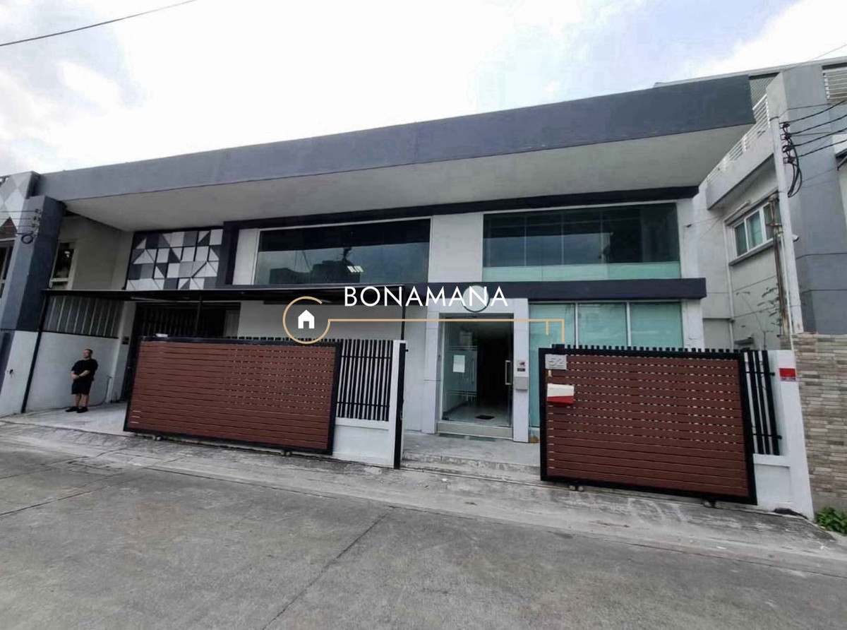 For RentWarehouseRama9, Petchburi, RCA : Office, warehouse for rent, Ramkhamhaeng, Khlong Tan
