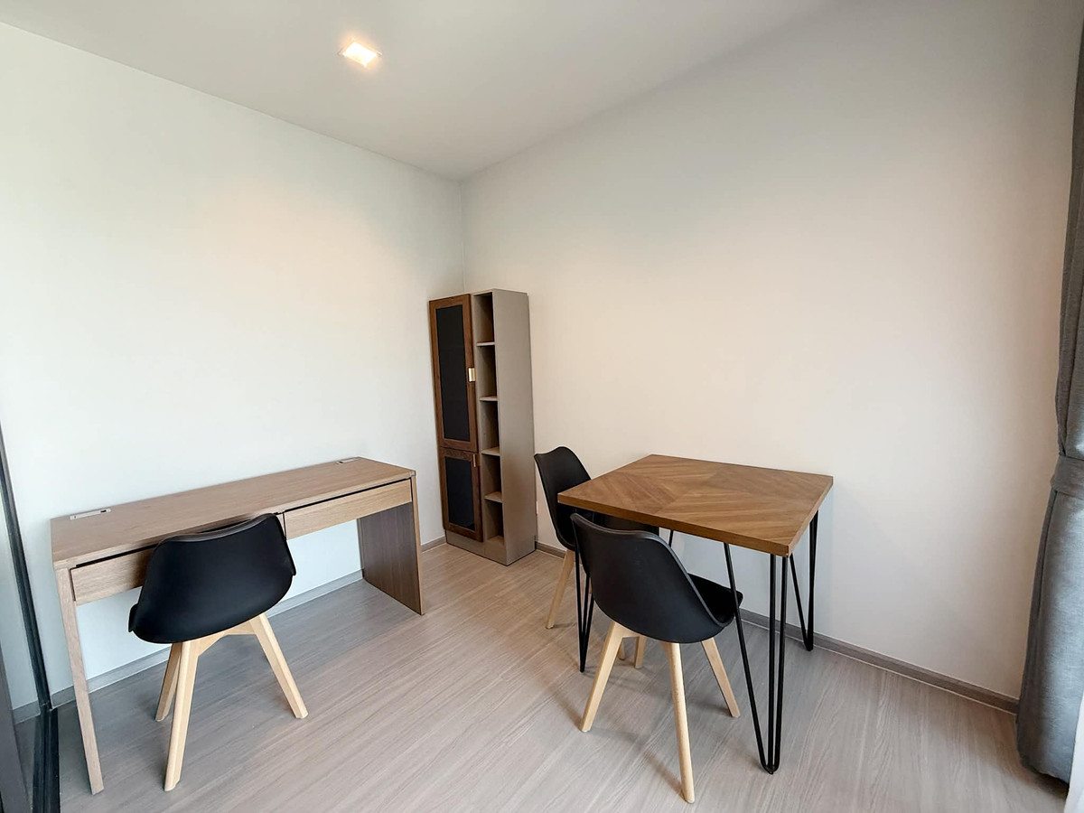 For RentCondoThaphra, Talat Phlu, Wutthakat : ⭐️ Life Sathorn Sierra ⭐️1bedroom plus, beautiful room, fully furnished, ready to move.