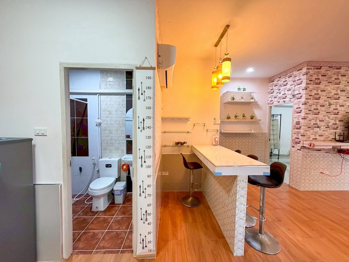 For SaleHouseHuahin, Prachuap Khiri Khan, Pran Buri : House for sale in Bo Fai, Hua Hin, with tenants, having immediate income.