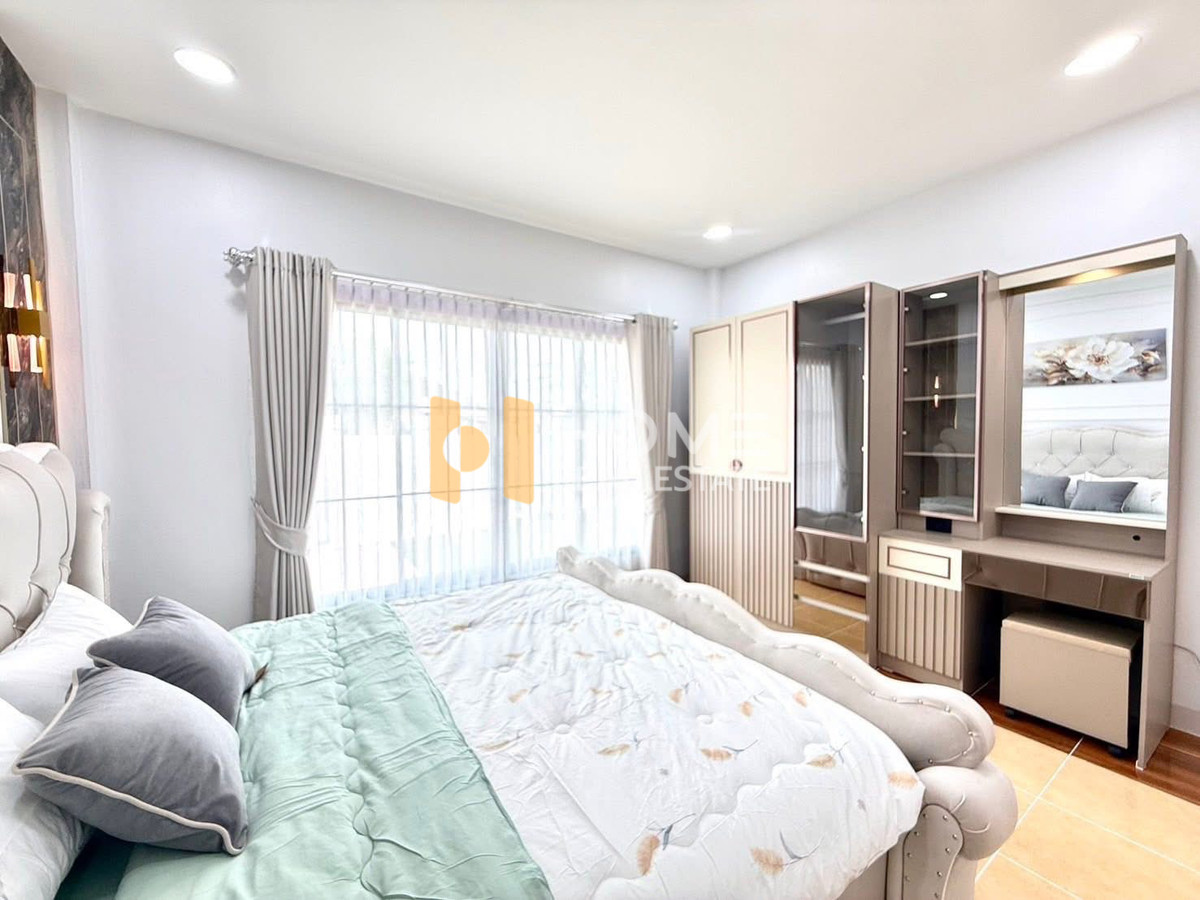 For SaleHousePattaya, Bangsaen, Chonburi : Detached House Makmai Laem Chabang 2 / 4 Bedrooms (FOR SALE) YEAN154