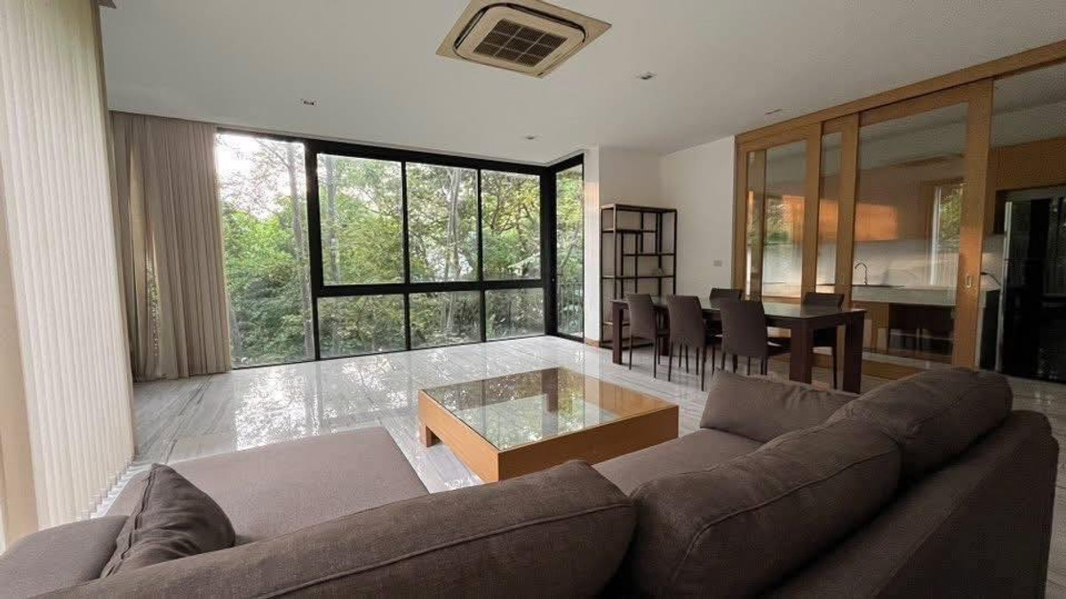 ให้เช่าโฮมออฟฟิศรัชดา ห้วยขวาง : ᚱ ให้เช่า ✅จดทะเบียนบริษัทได้ ทาวน์โฮม 🔥5 ห้องนอน 350 ตร.ม.🔥 ห้วยขวาง | เหม่งจ๋าย ใกล้ KIS International School