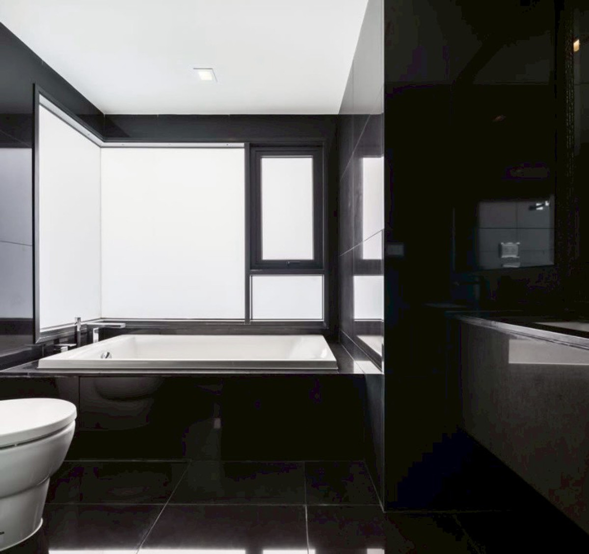 For RentCondoSukhumvit, Asoke, Thonglor : Modern Condo for Rent Thonglor | City Lifestyle Best Value | Near BTS Thonglor | 60,000 THB/Month | Modern Condo for Rent Thonglor, city lifestyle, good value, near BTS Thonglor 60,000 baht/month - LTH5706