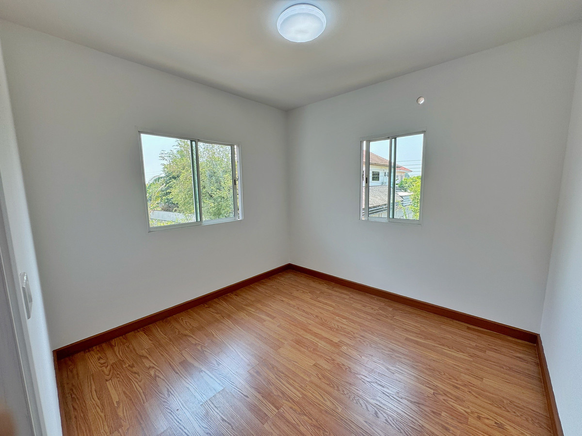 For SaleHouseRama5, Ratchapruek, Bangkruai : Single house for sale, newly renovated, The Plant Ratchaphruek, corner house 66 sq m (The Plant Ratchaphruek), cheapest in the project. Near Rama 5 roundabout and Central Westville.