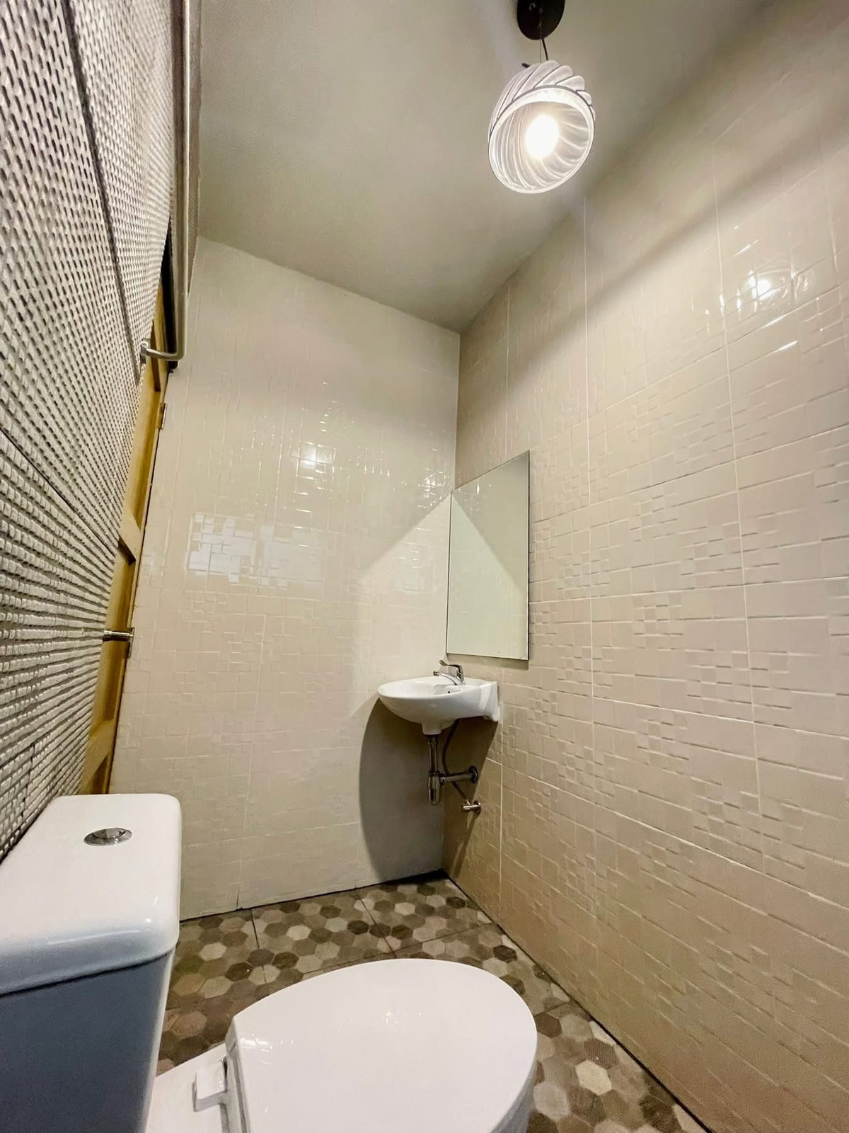 For RentHouseRama5, Ratchapruek, Bangkruai : Resort style detached house for rent, Soi Tiwanon 52, near MRT Samakkhi 200m., near Central Chaengwattana.