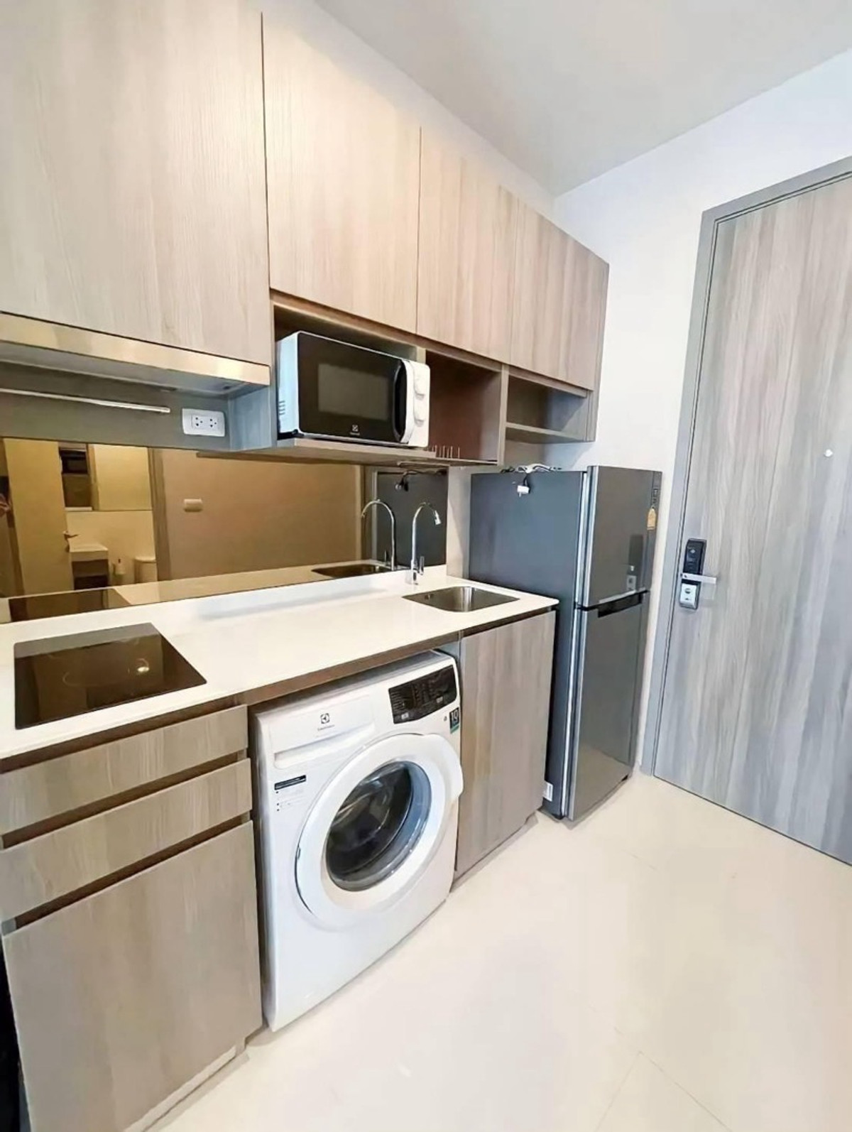 ขายคอนโดเกษตรศาสตร์ รัชโยธิน : ขาย KnightsBridge Prime Ratchayothin ติด BTS พหลโยธิน 24 ห้อง Studio 22.69 ตร.ม. ชั้น 19 เฟอร์ครบ ใกล้รัชโยธินฮิลล์