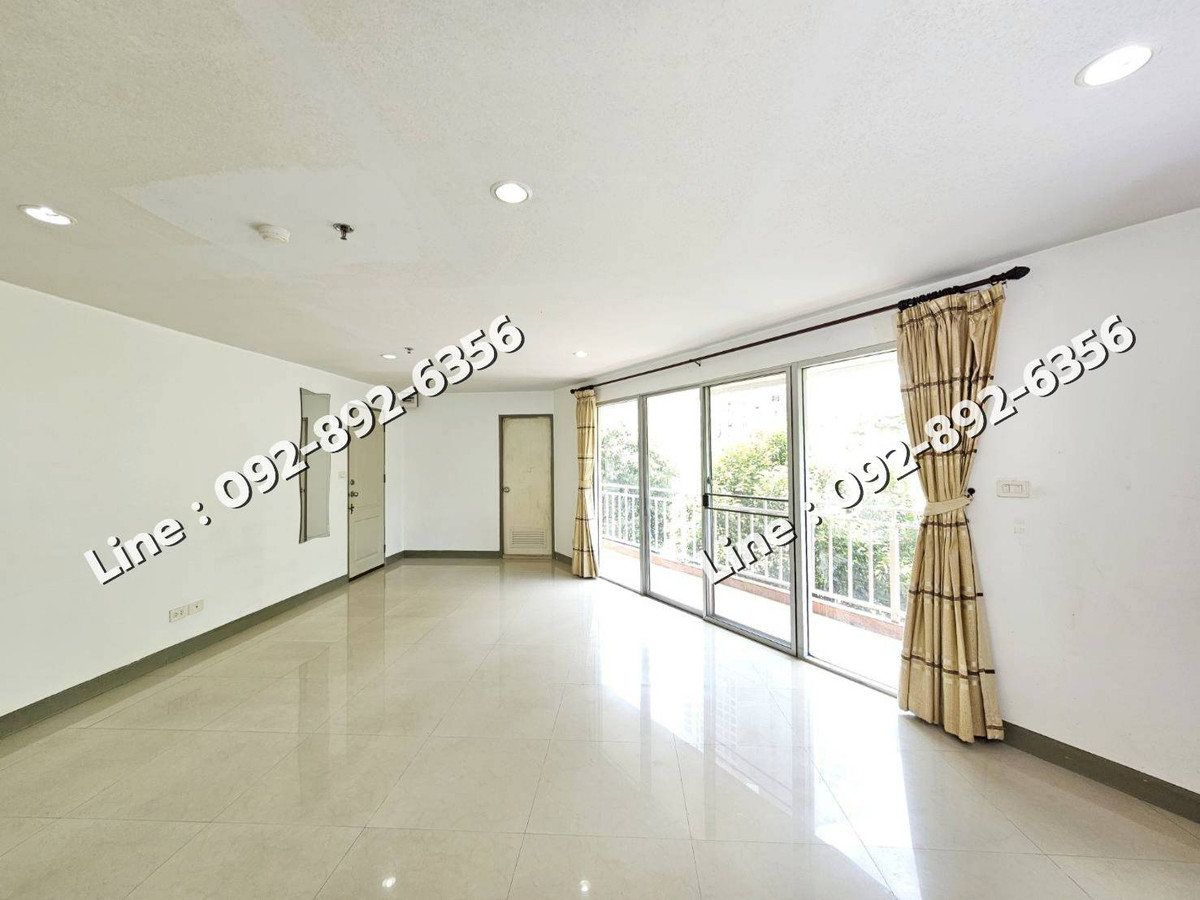 ขายคอนโดบางนา แบริ่ง ลาซาล : ขายถูก: คอนโดห้องมุม Combine 74 ตรม. รีเจ้นท์ โฮม 7/1 บางนา-สรรพาวุธ Regent Home 7/1 Bangna-Sanphawut 