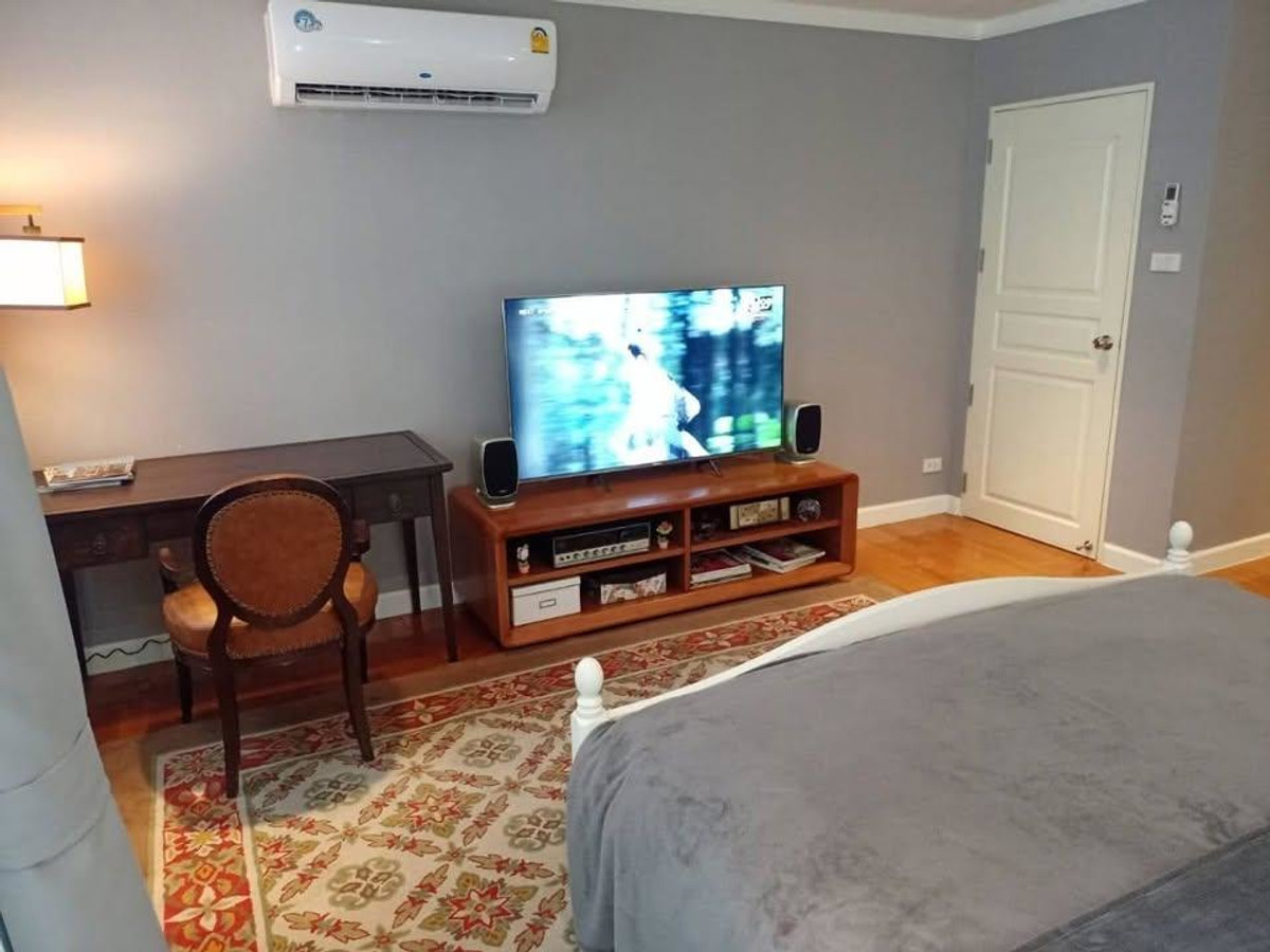 For RentCondoSukhumvit, Asoke, Thonglor : 💎 GT16248 | For rent and sale Supalai Place Sukhumvit 39, convenient travel, shuttle available, beautiful room, fully furnished, ready to move in!!