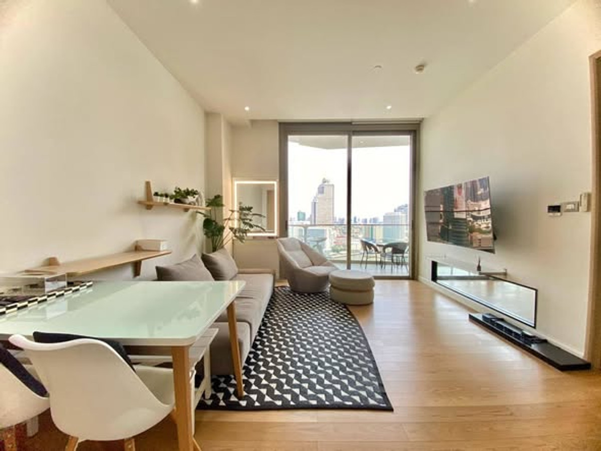 ให้เช่าคอนโดวงเวียนใหญ่ เจริญนคร : Magnolias Waterfront Residences 1 bed for rent